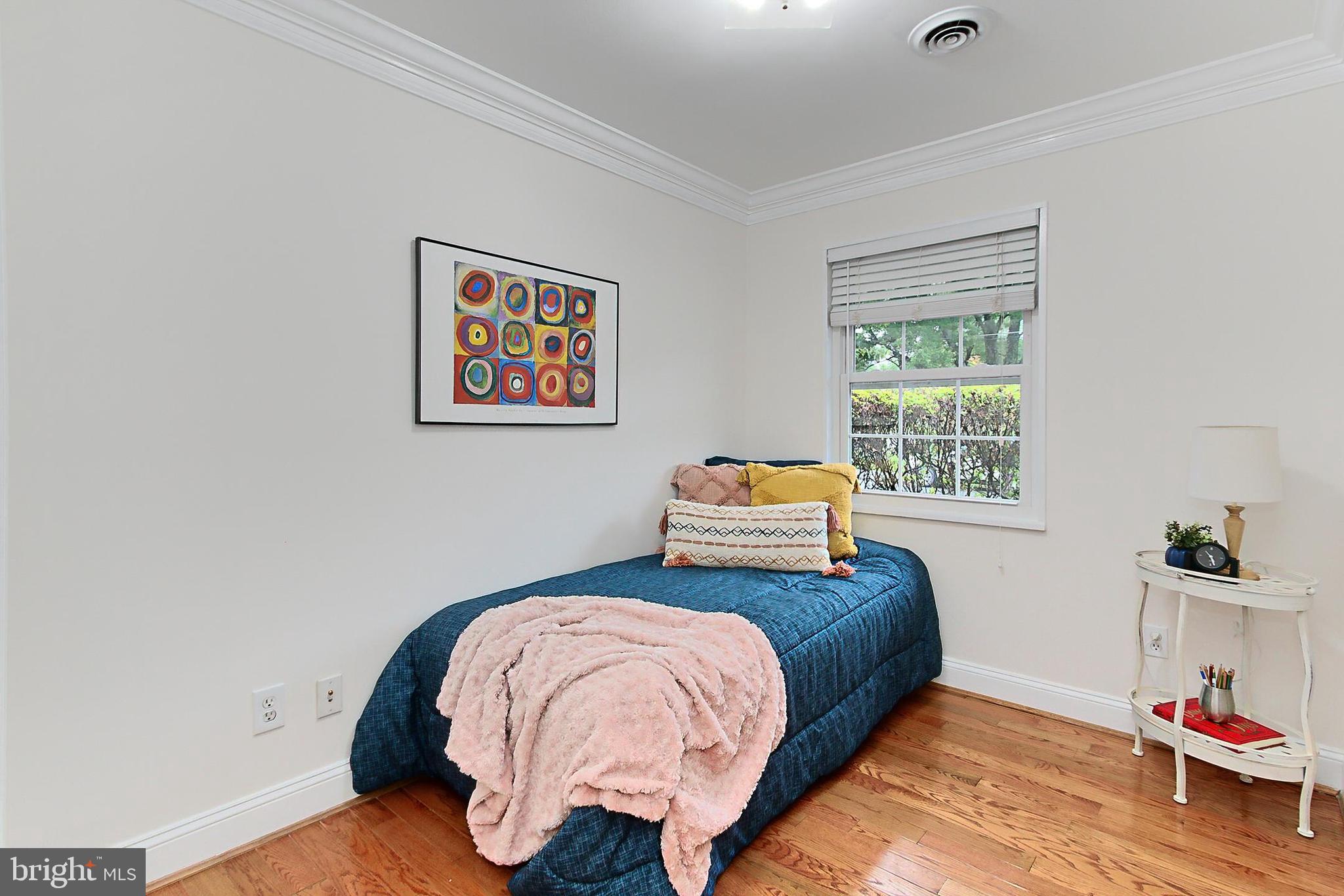 BRISTOW - Residential