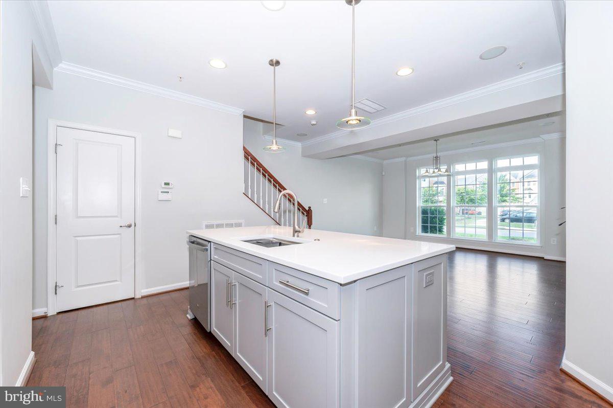 LINTON AT BALLENGER - Residential Lease