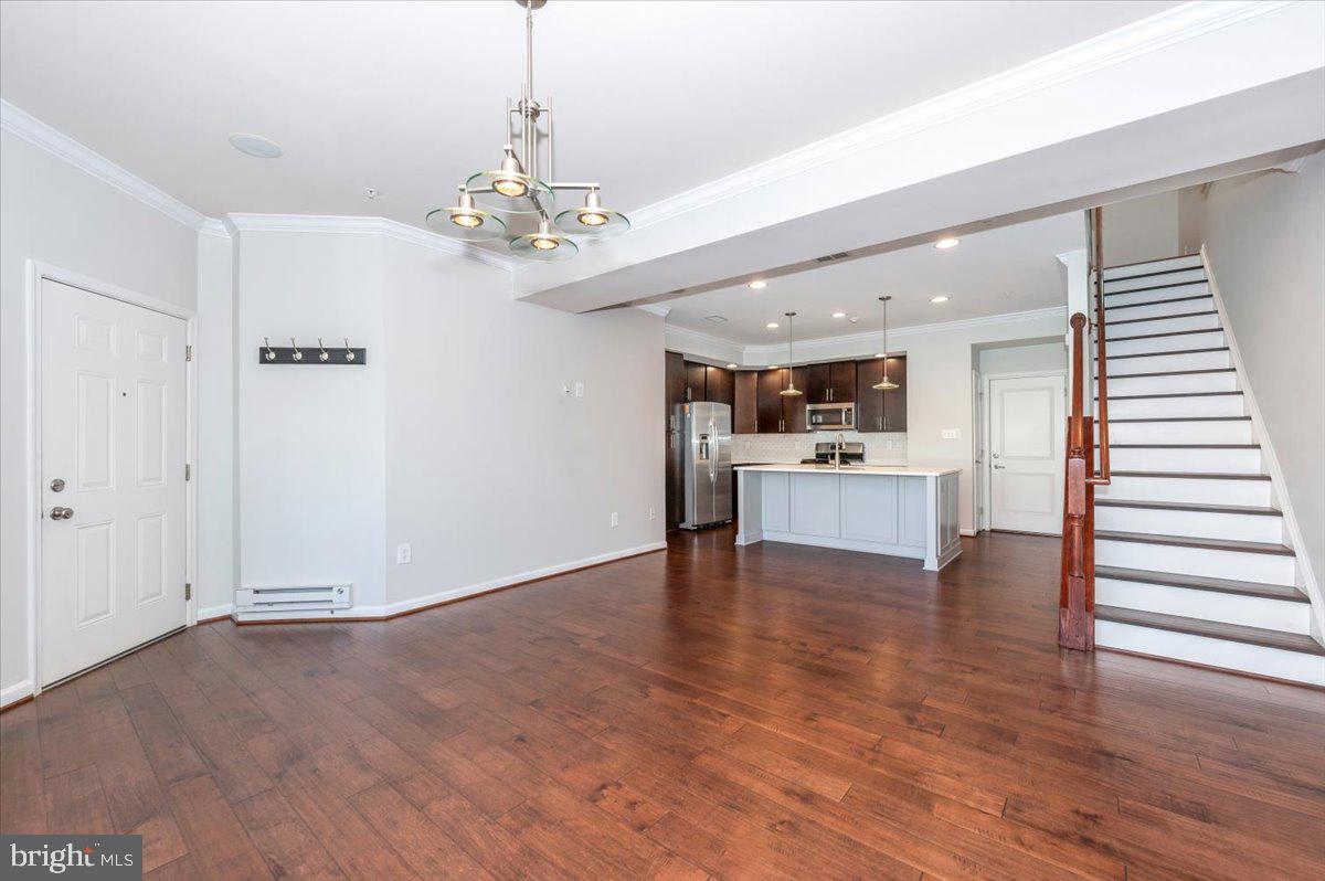 LINTON AT BALLENGER - Residential Lease