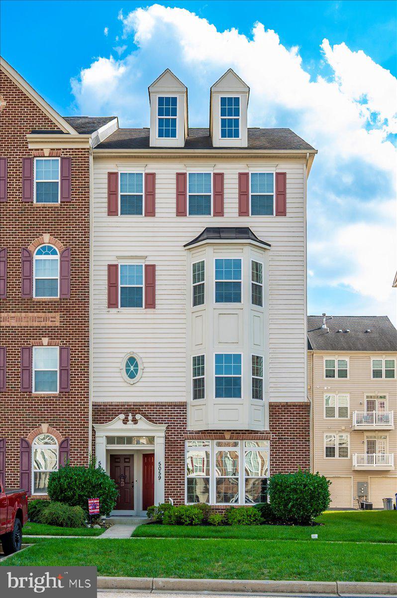 LINTON AT BALLENGER - Residential Lease