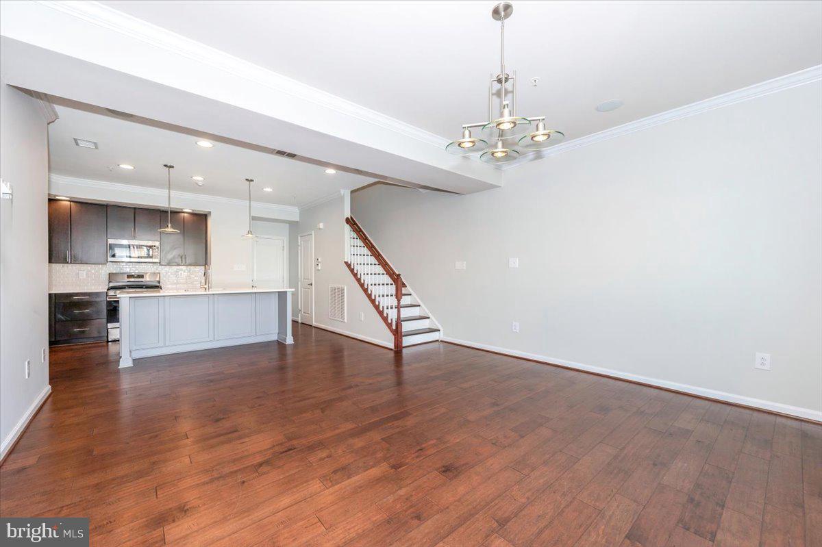 LINTON AT BALLENGER - Residential Lease