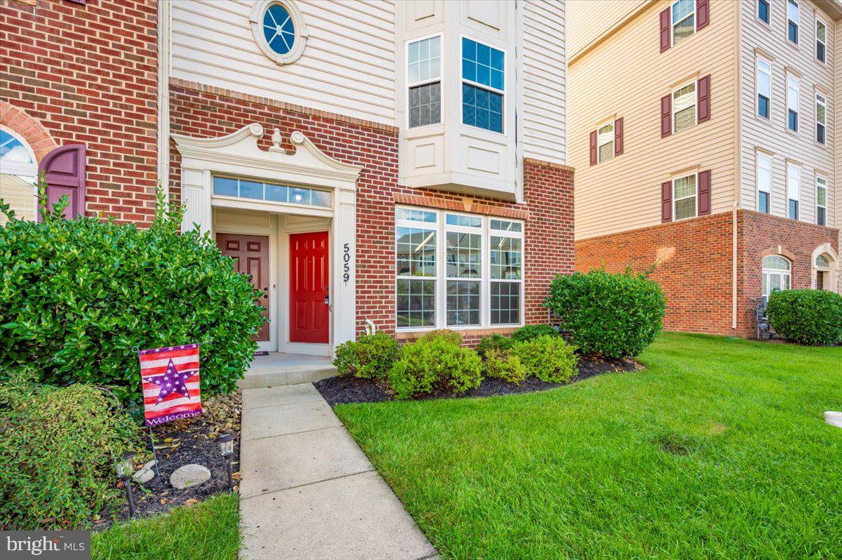 LINTON AT BALLENGER - Residential Lease