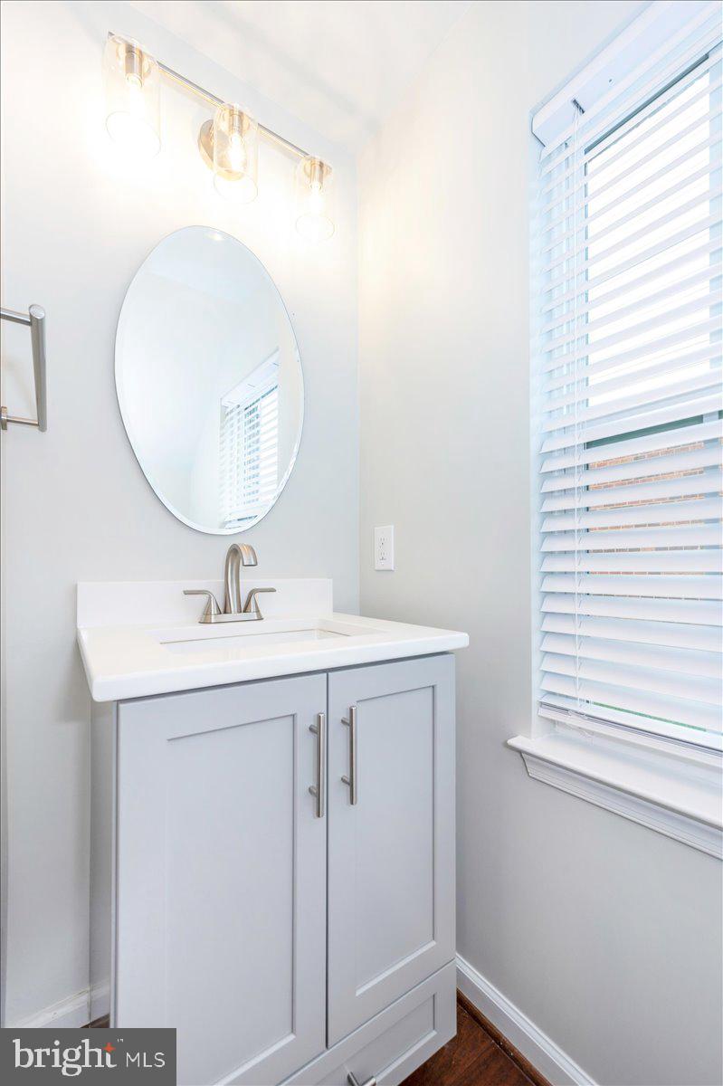 LINTON AT BALLENGER - Residential Lease