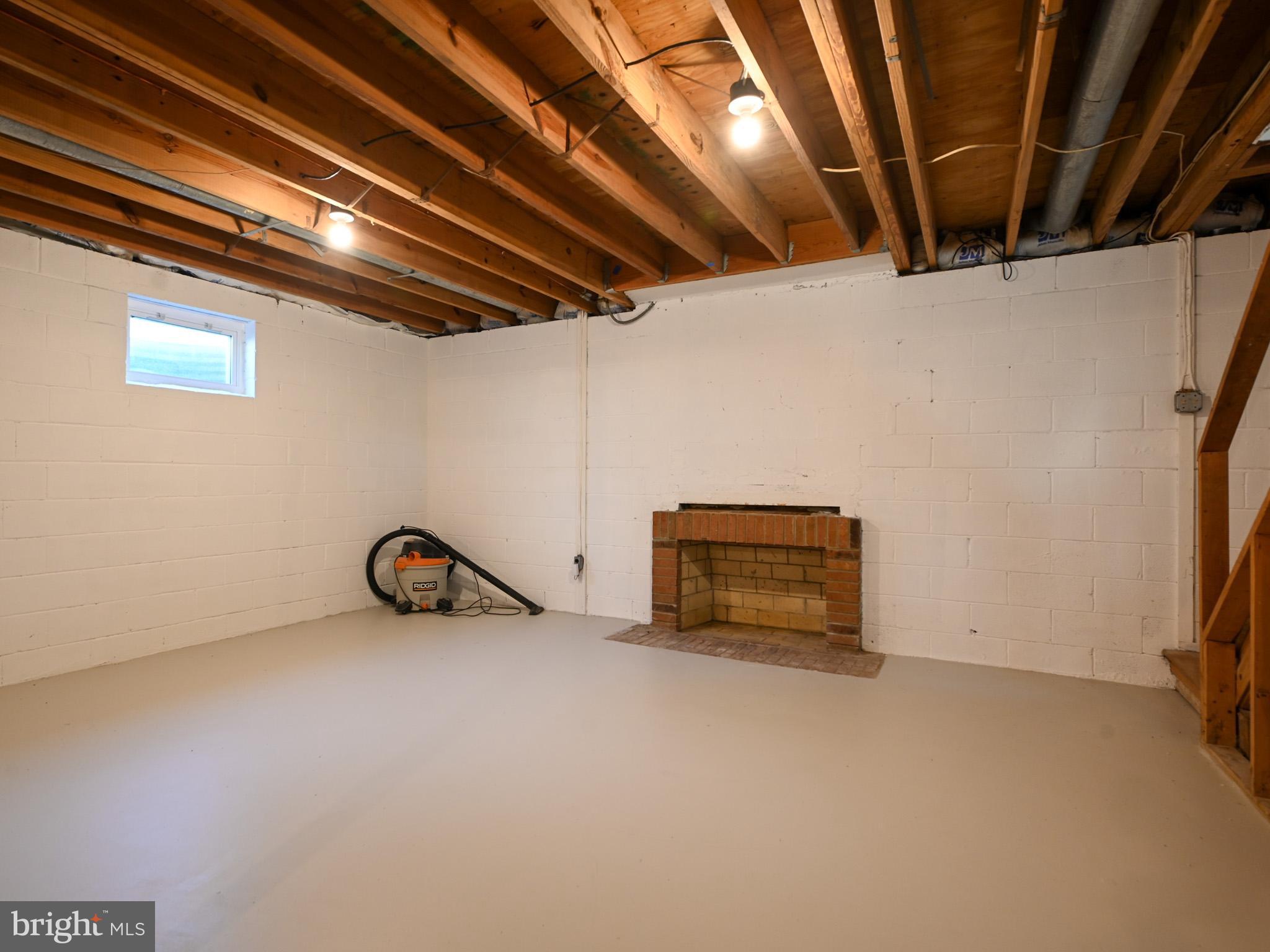 MAPLE HEIGHTS - Residential