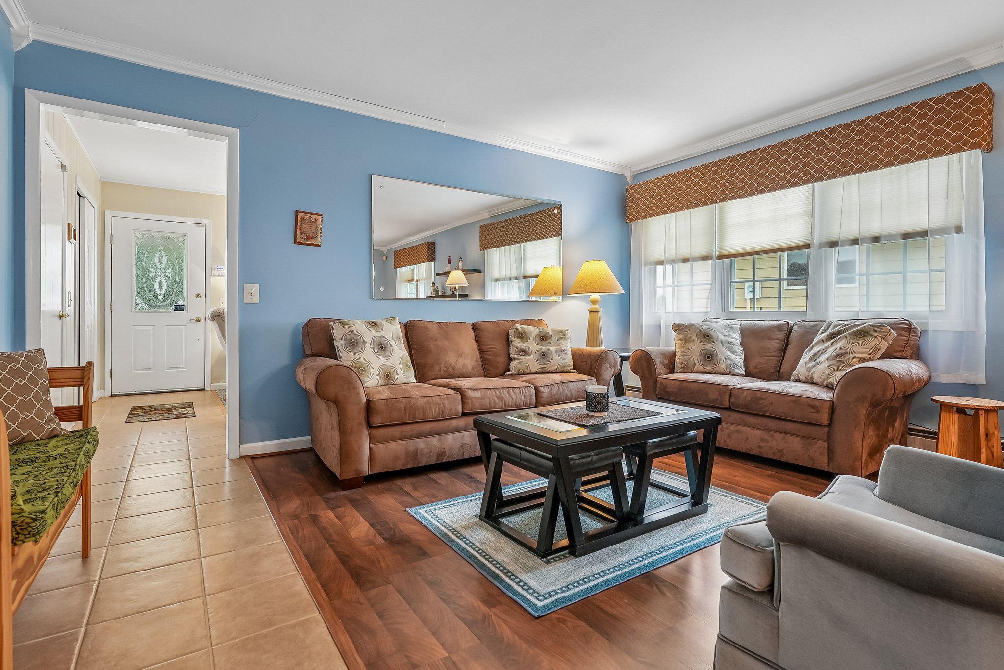 423 COSTA MESA DRIVE