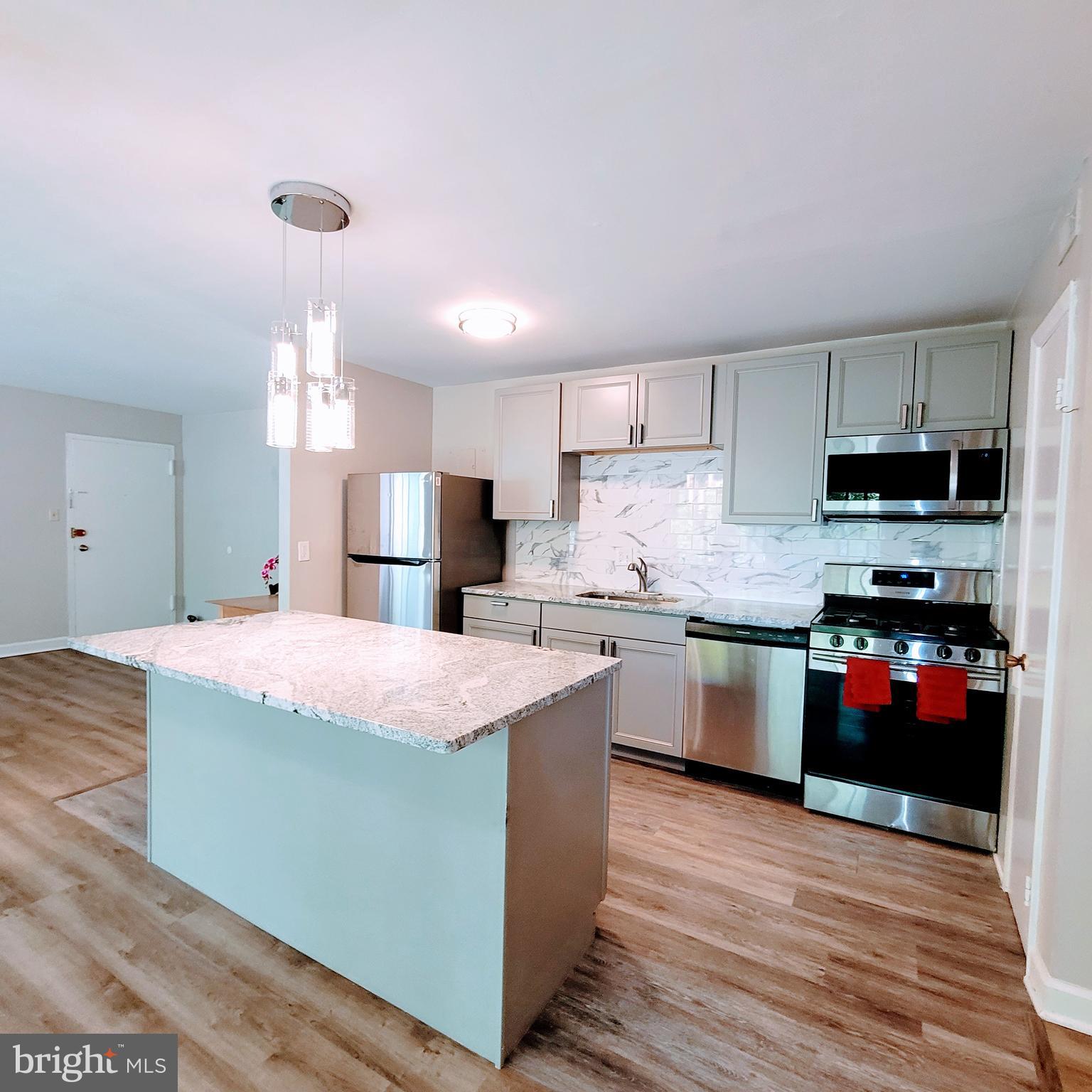 BETHESDA PARK - Residential