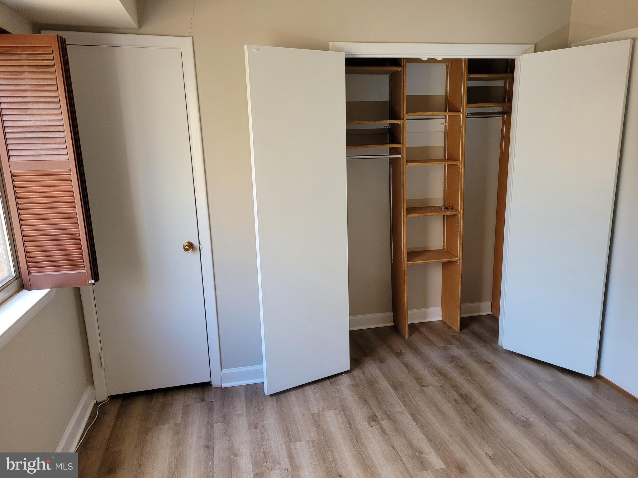 BETHESDA PARK - Residential