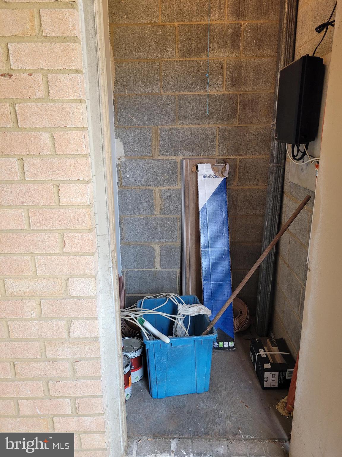 BETHESDA PARK - Residential