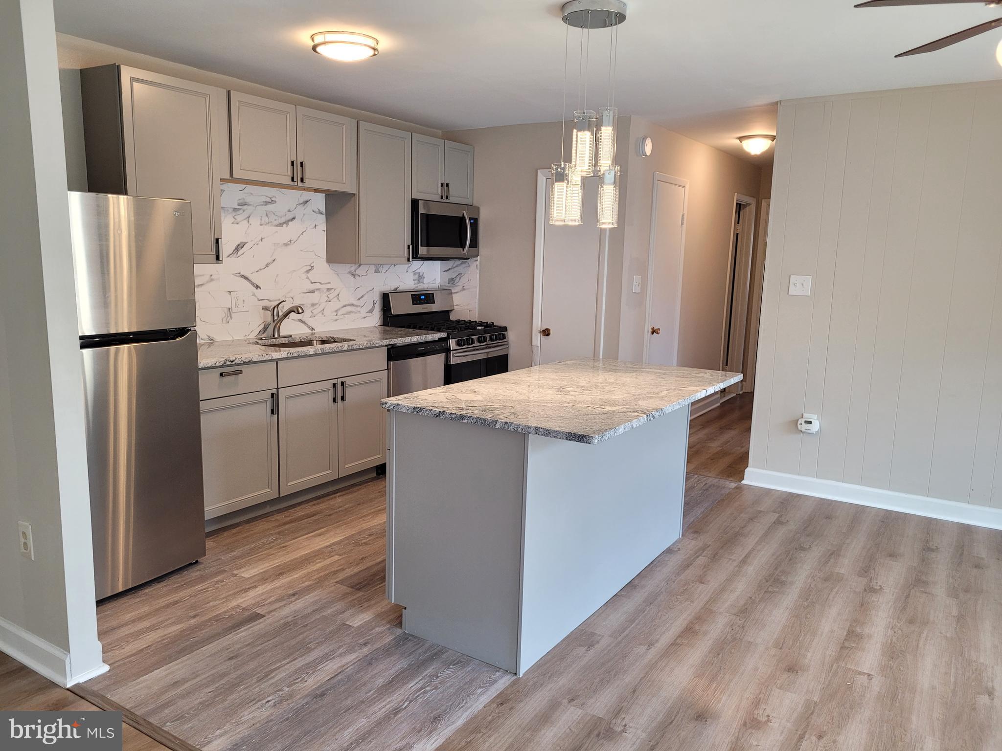 BETHESDA PARK - Residential
