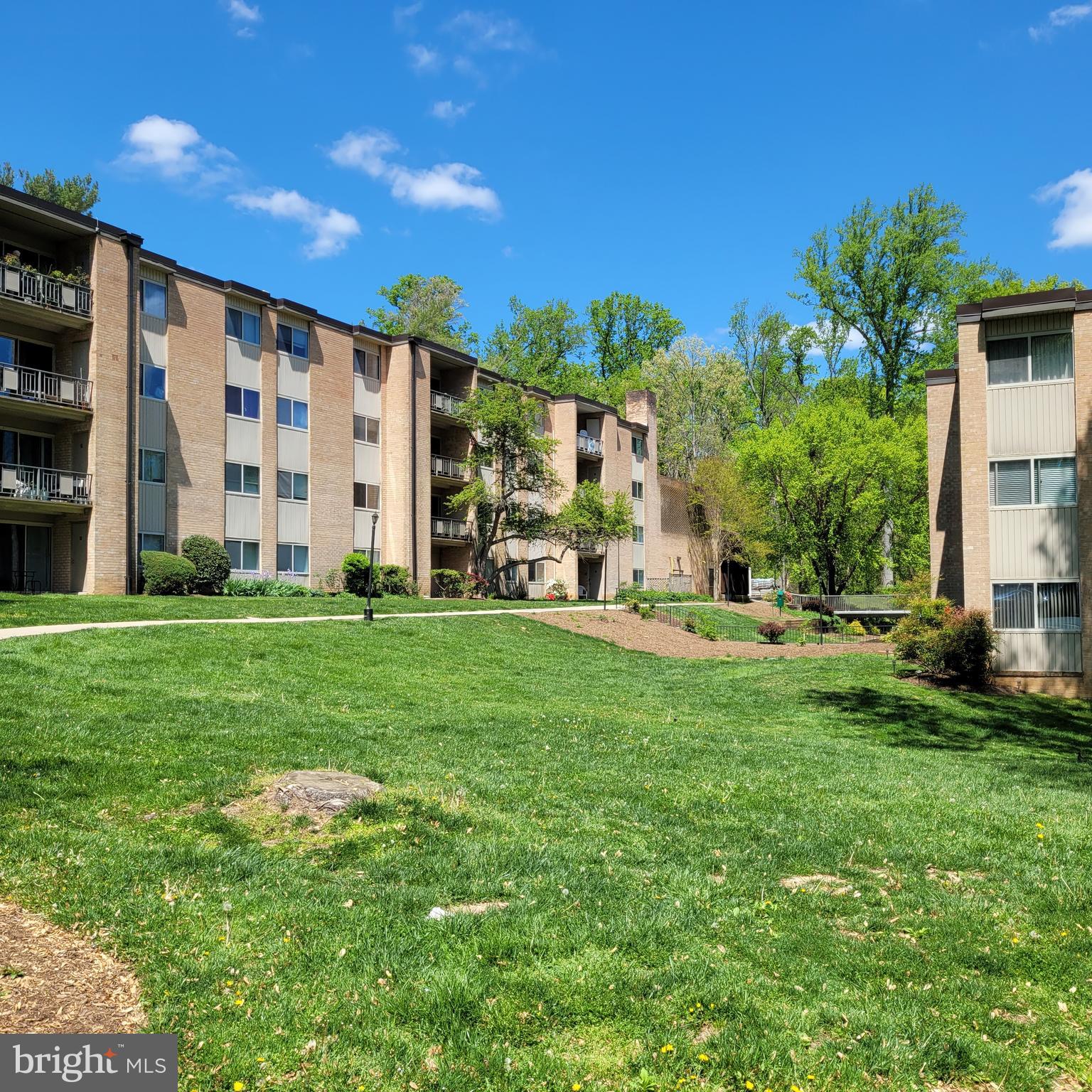 BETHESDA PARK - Residential