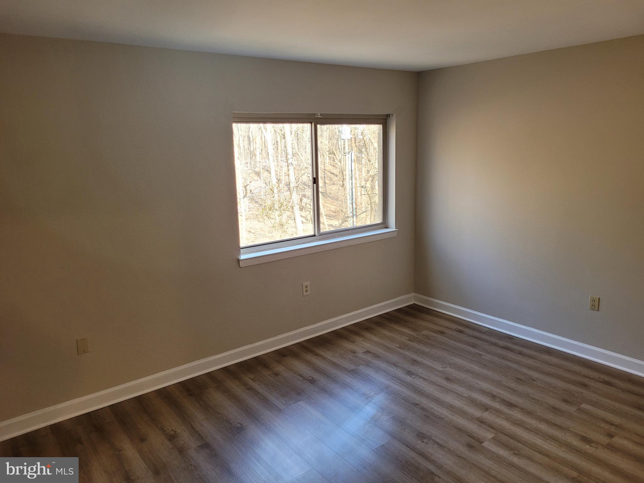 BETHESDA PARK - Residential