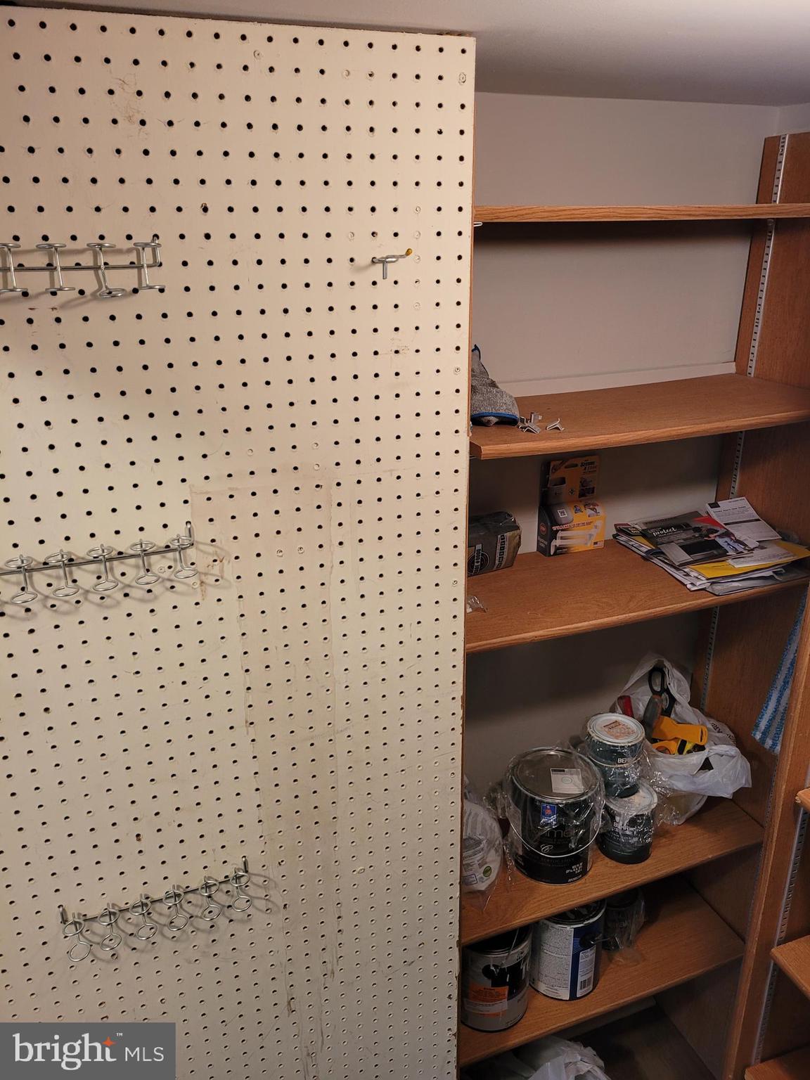 BETHESDA PARK - Residential