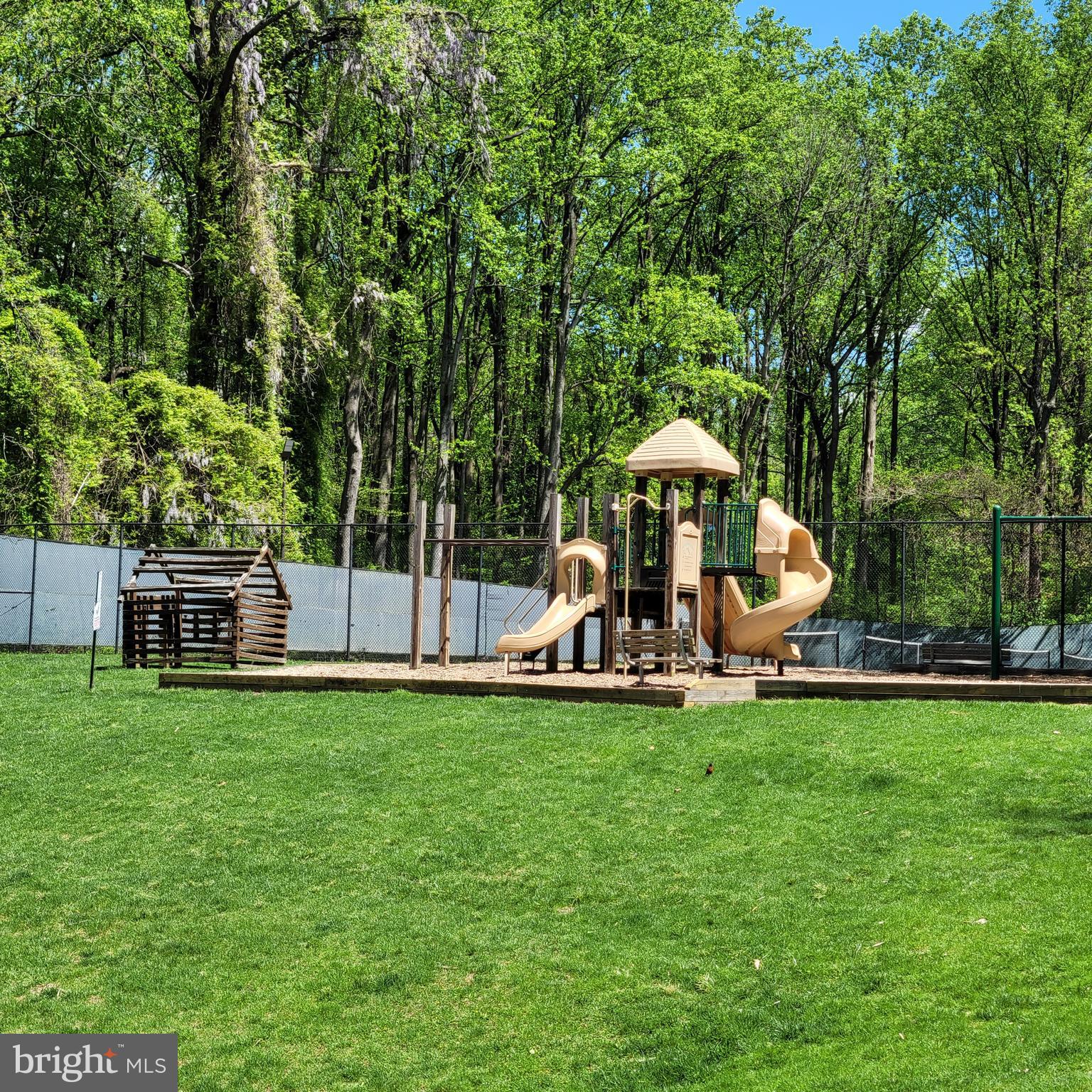 BETHESDA PARK - Residential