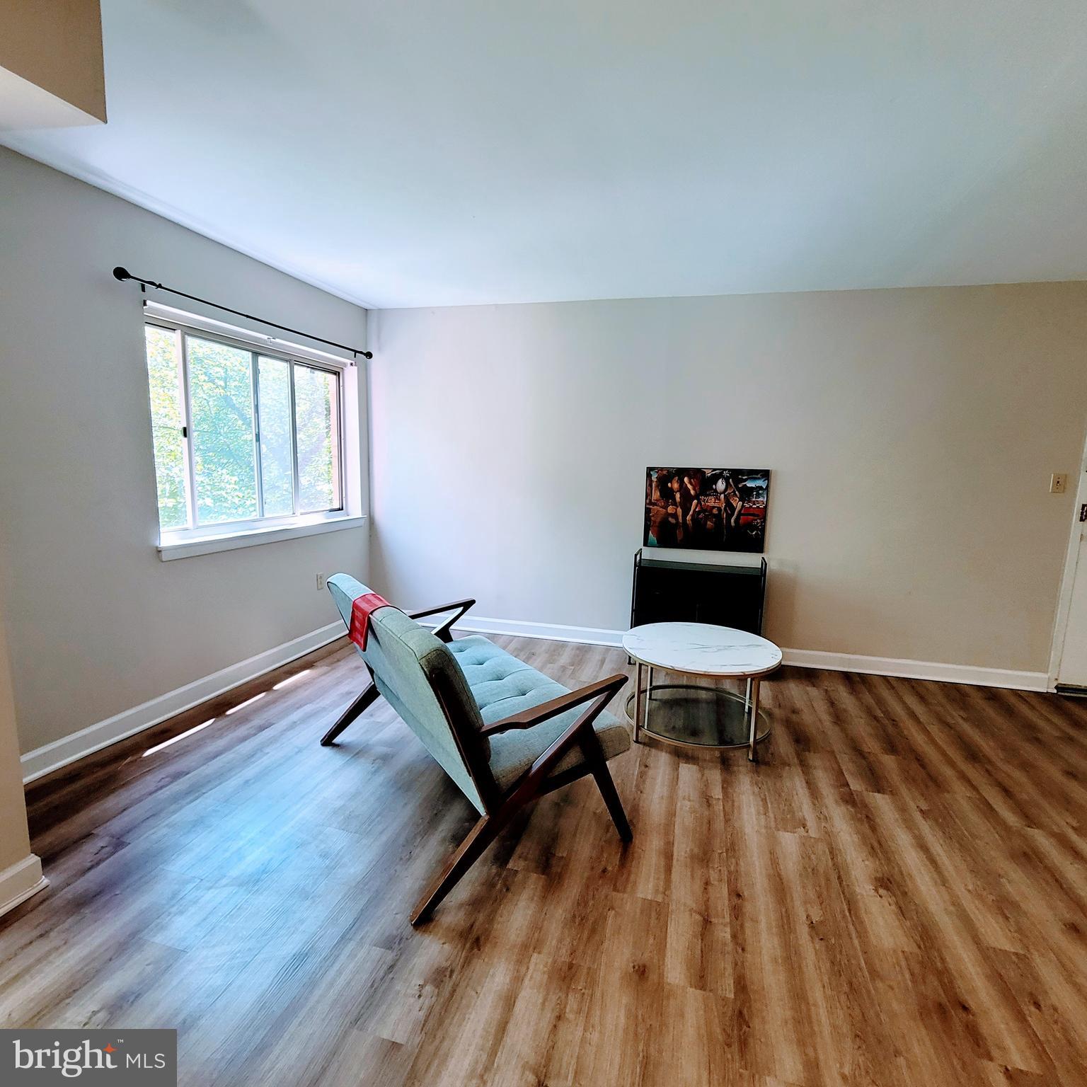 BETHESDA PARK - Residential