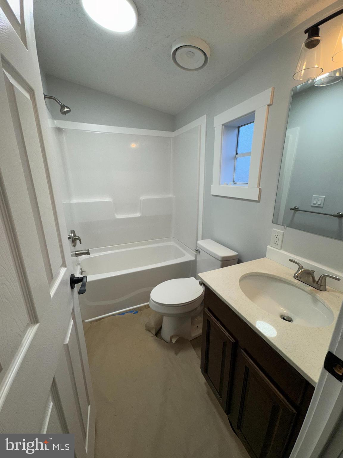 BROOKSIDE - Residential