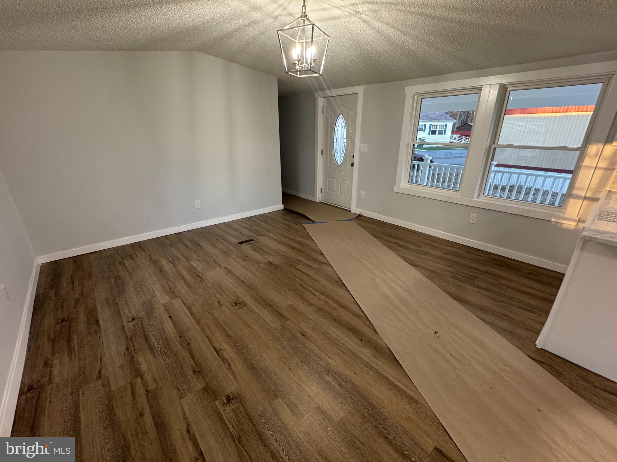 BROOKSIDE - Residential