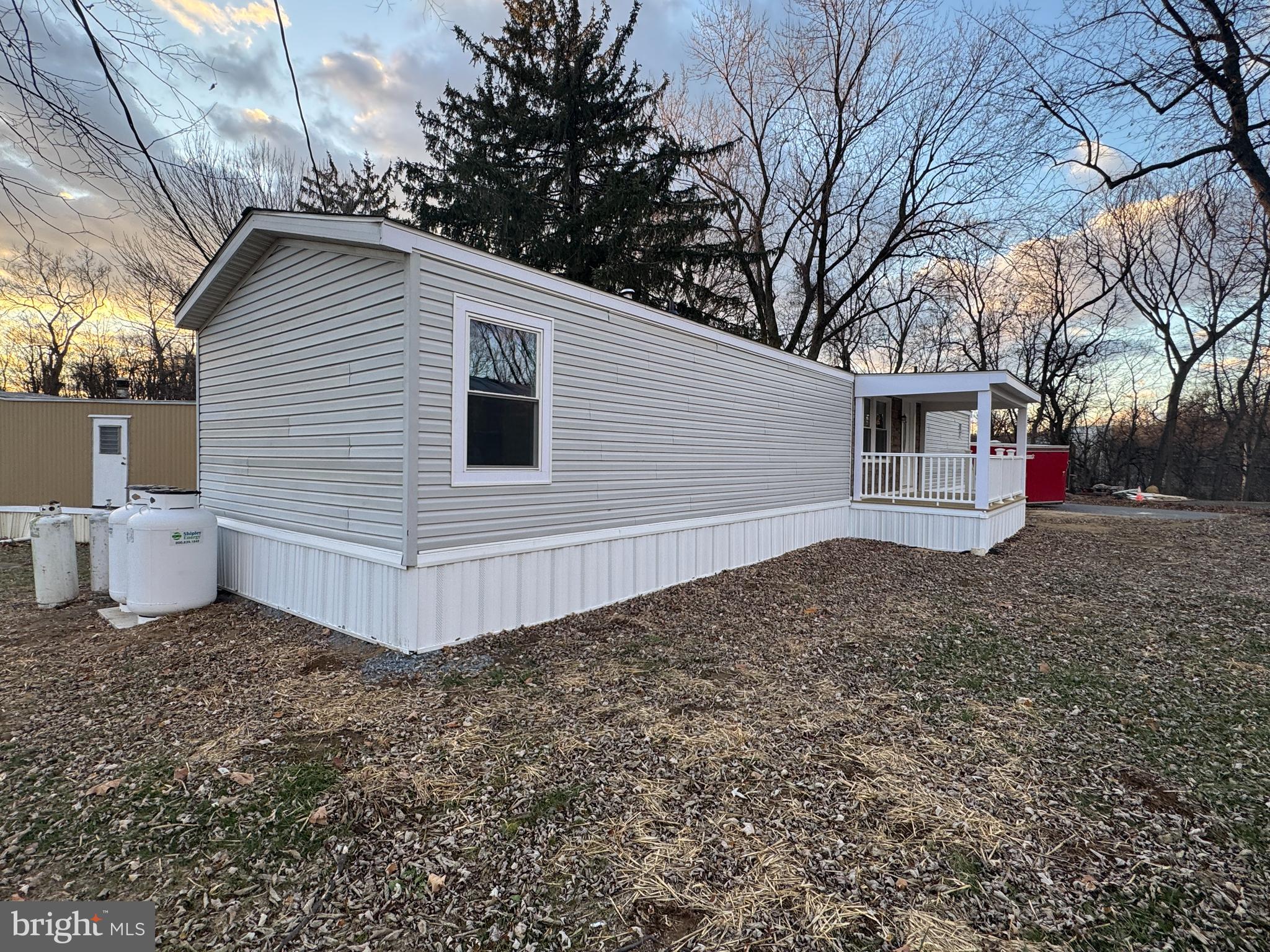 BROOKSIDE - Residential