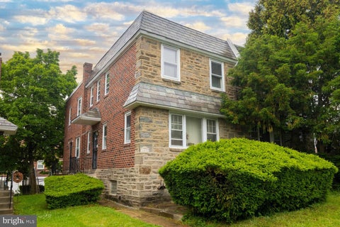 Townhouse For Sale - 1035 E Dorset Street<br/> PHILADELPHIA, PA 19150