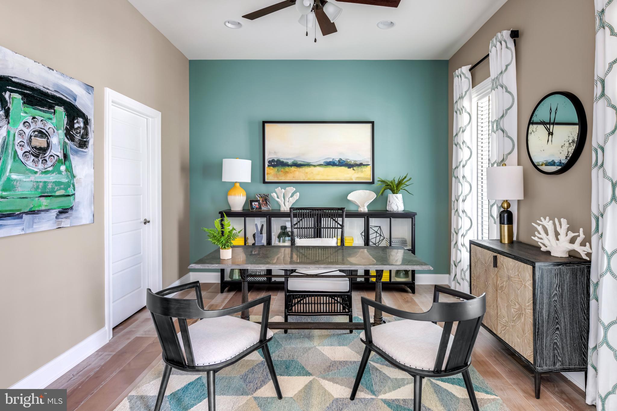 CHANNEL POINTE - Residential