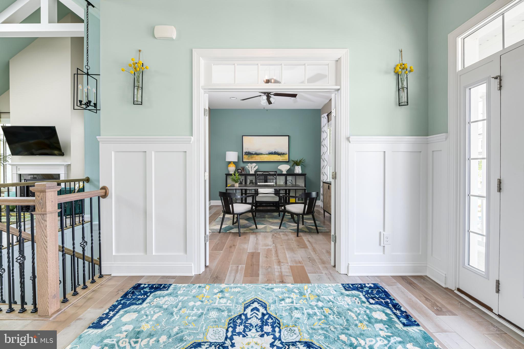 CHANNEL POINTE - Residential