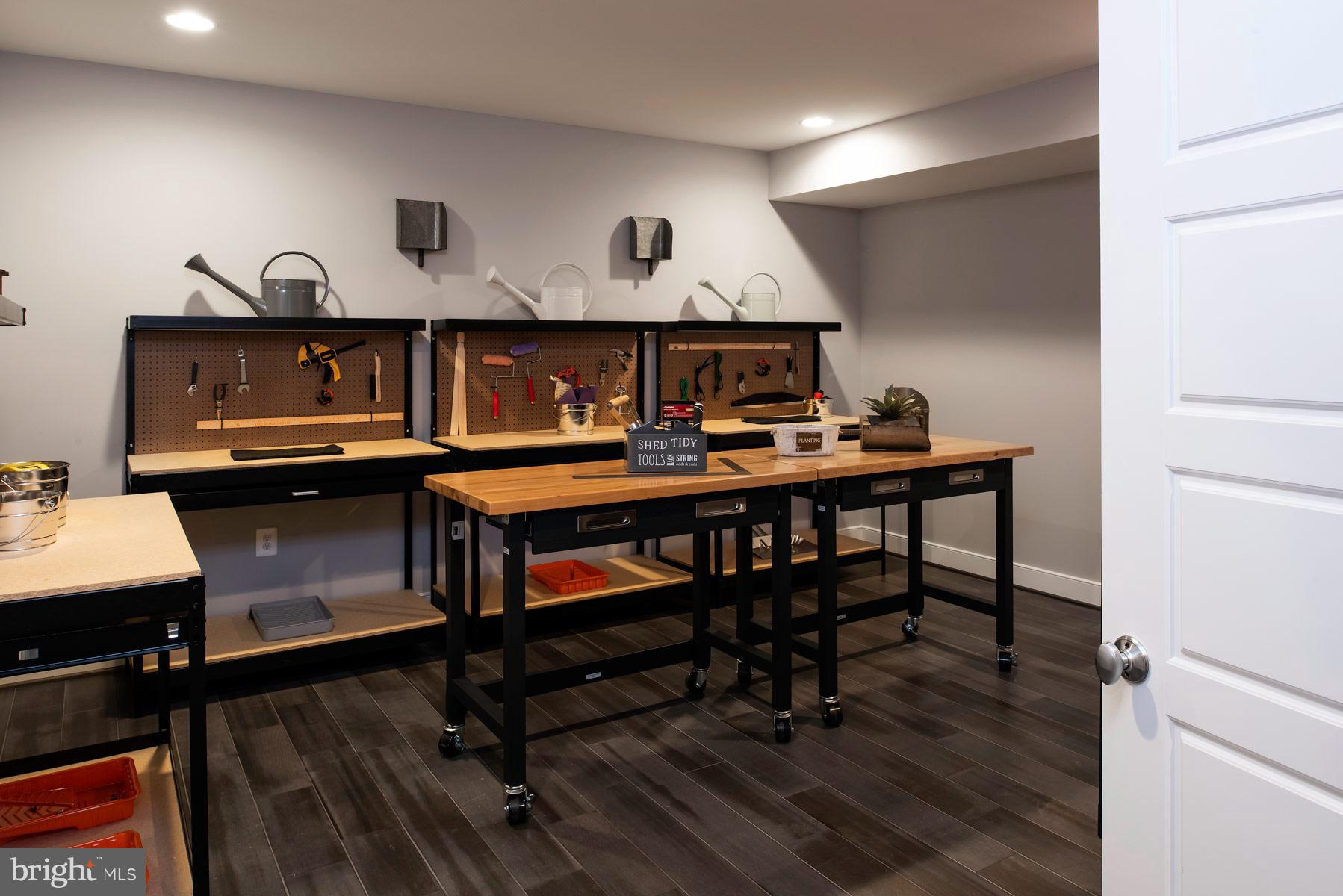 BIRCHWOOD - Residential