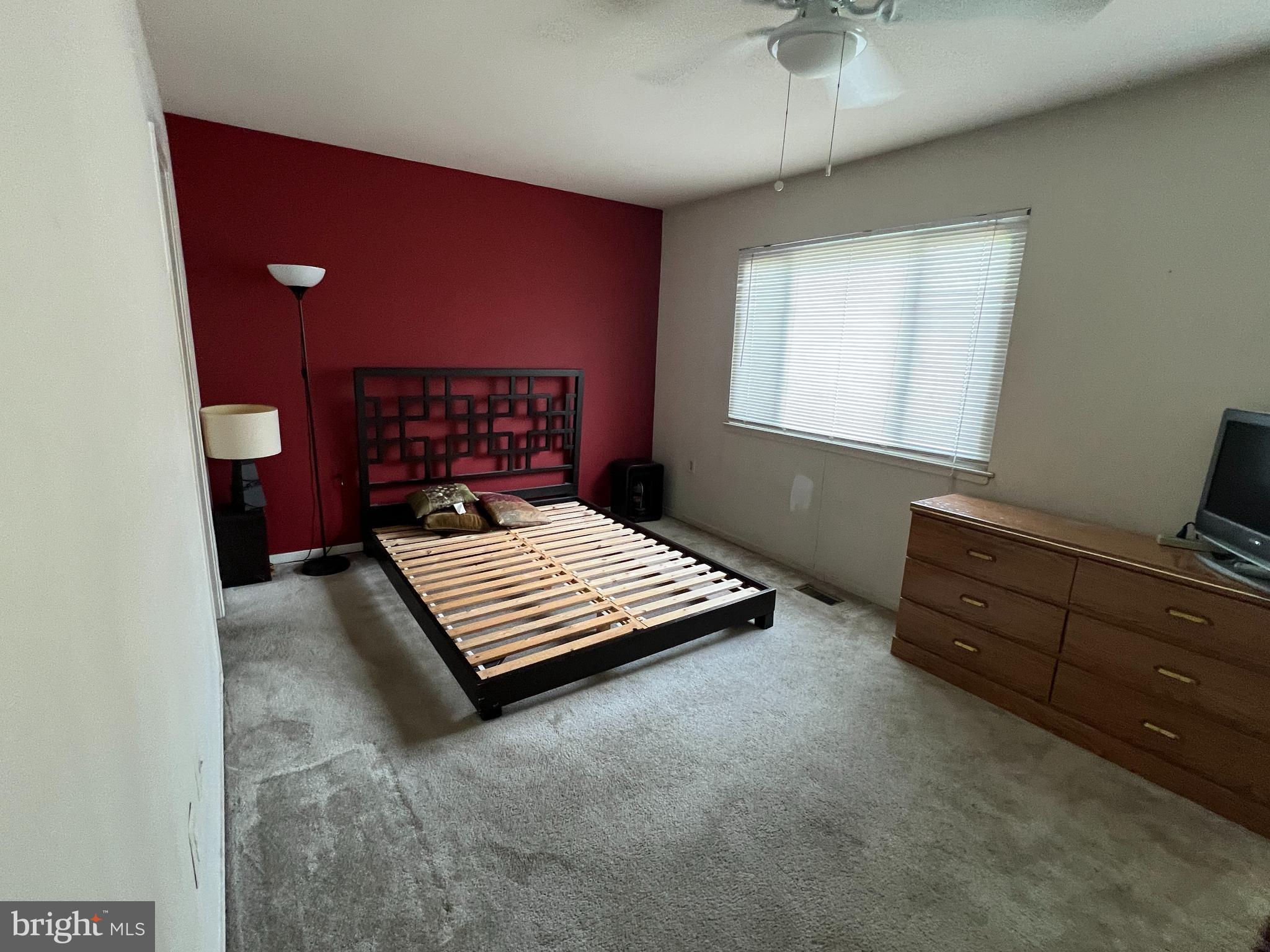 CROMWELL STATION - Residential