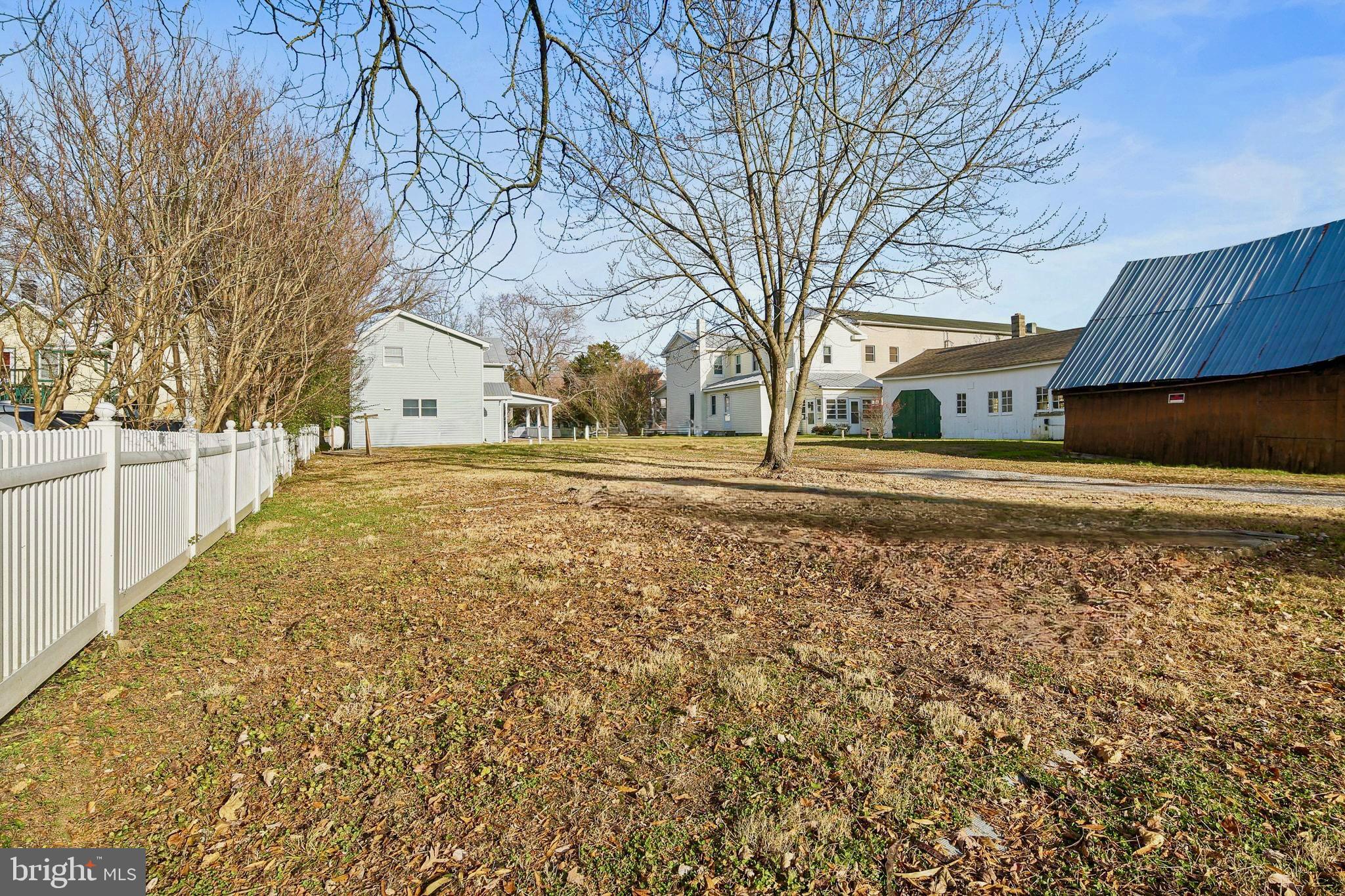 STEVENSVILLE - Residential