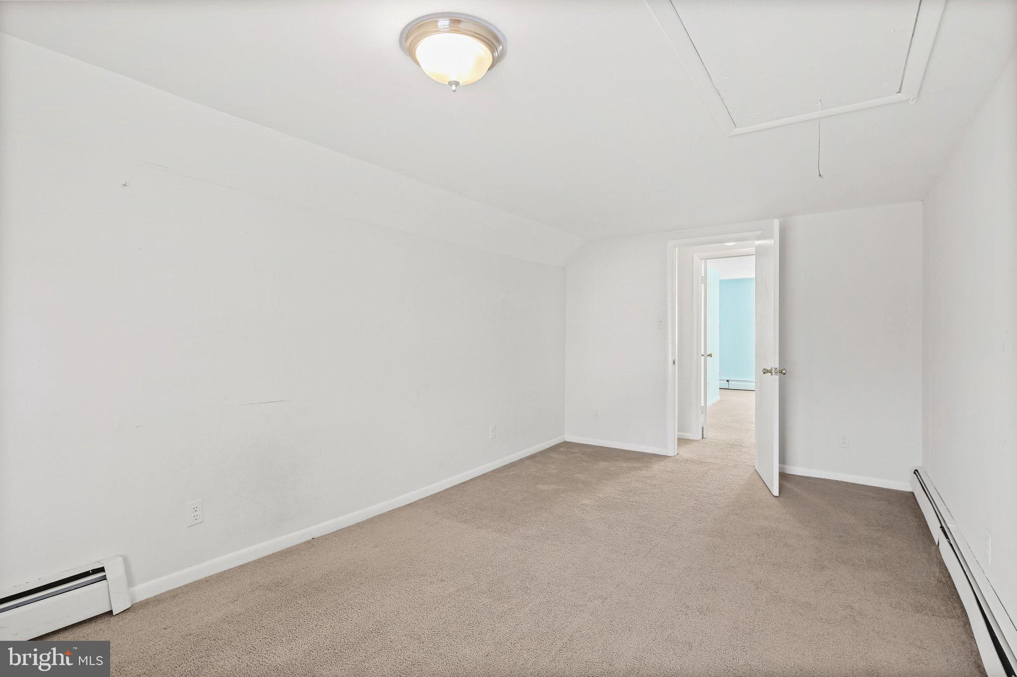 STEVENSVILLE - Residential