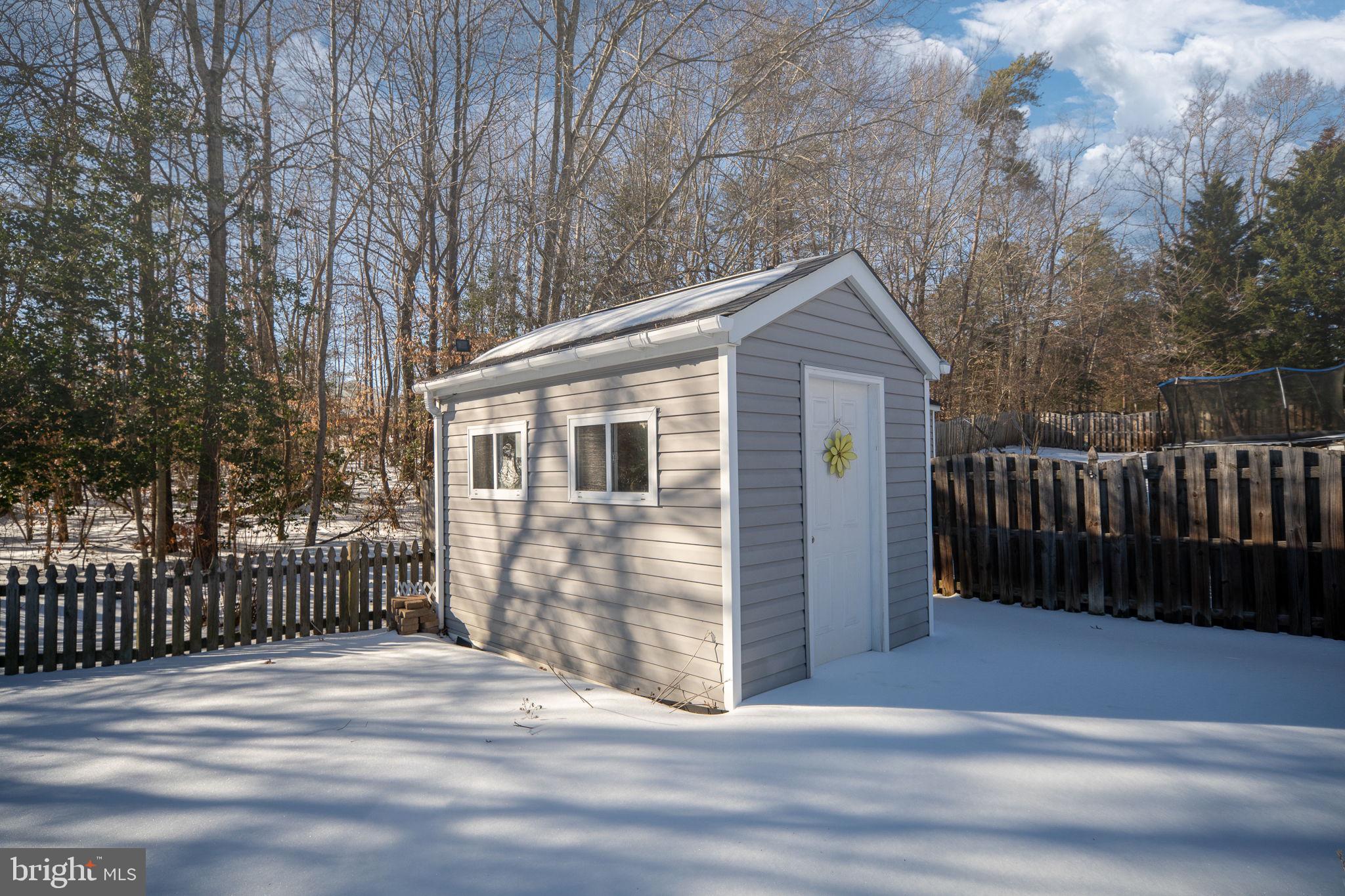 CROWN GRANT - Residential