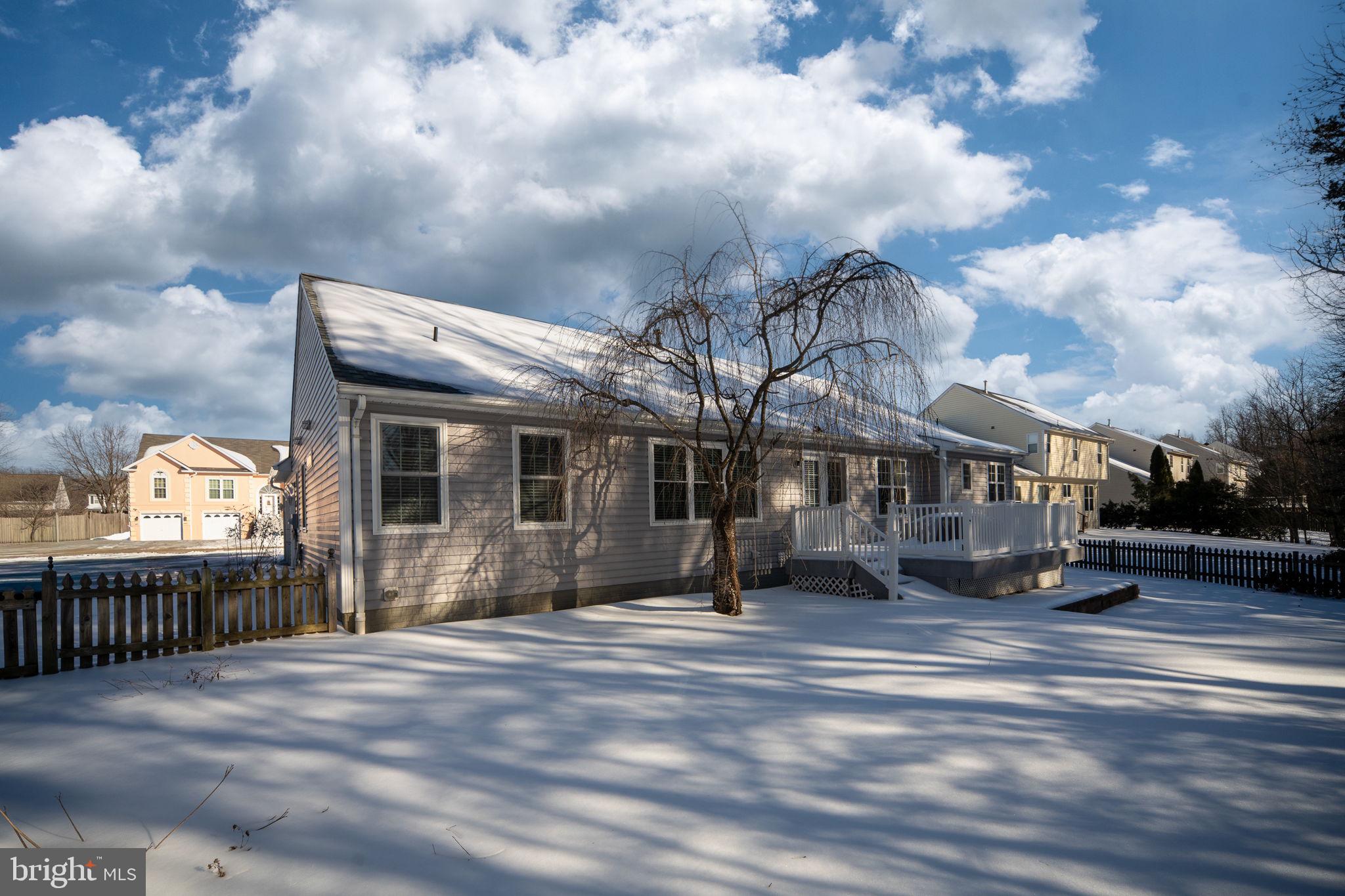 CROWN GRANT - Residential