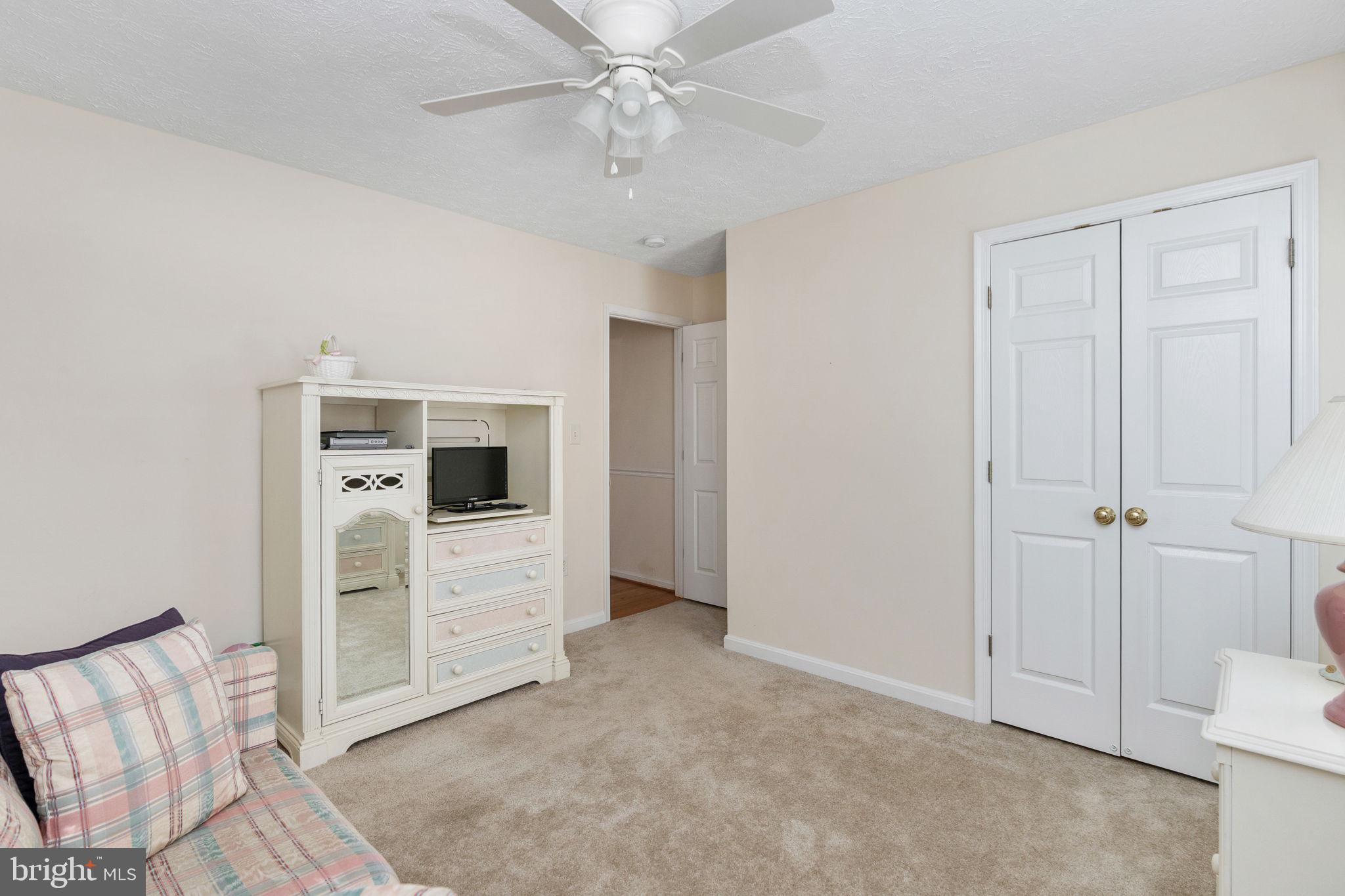 CROWN GRANT - Residential