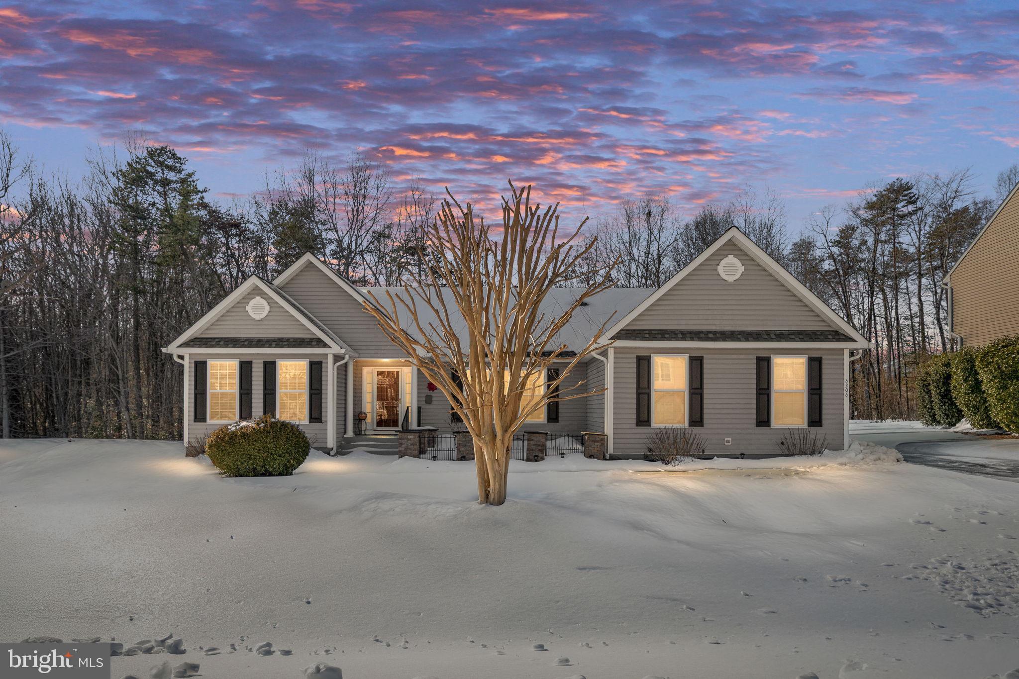 CROWN GRANT - Residential