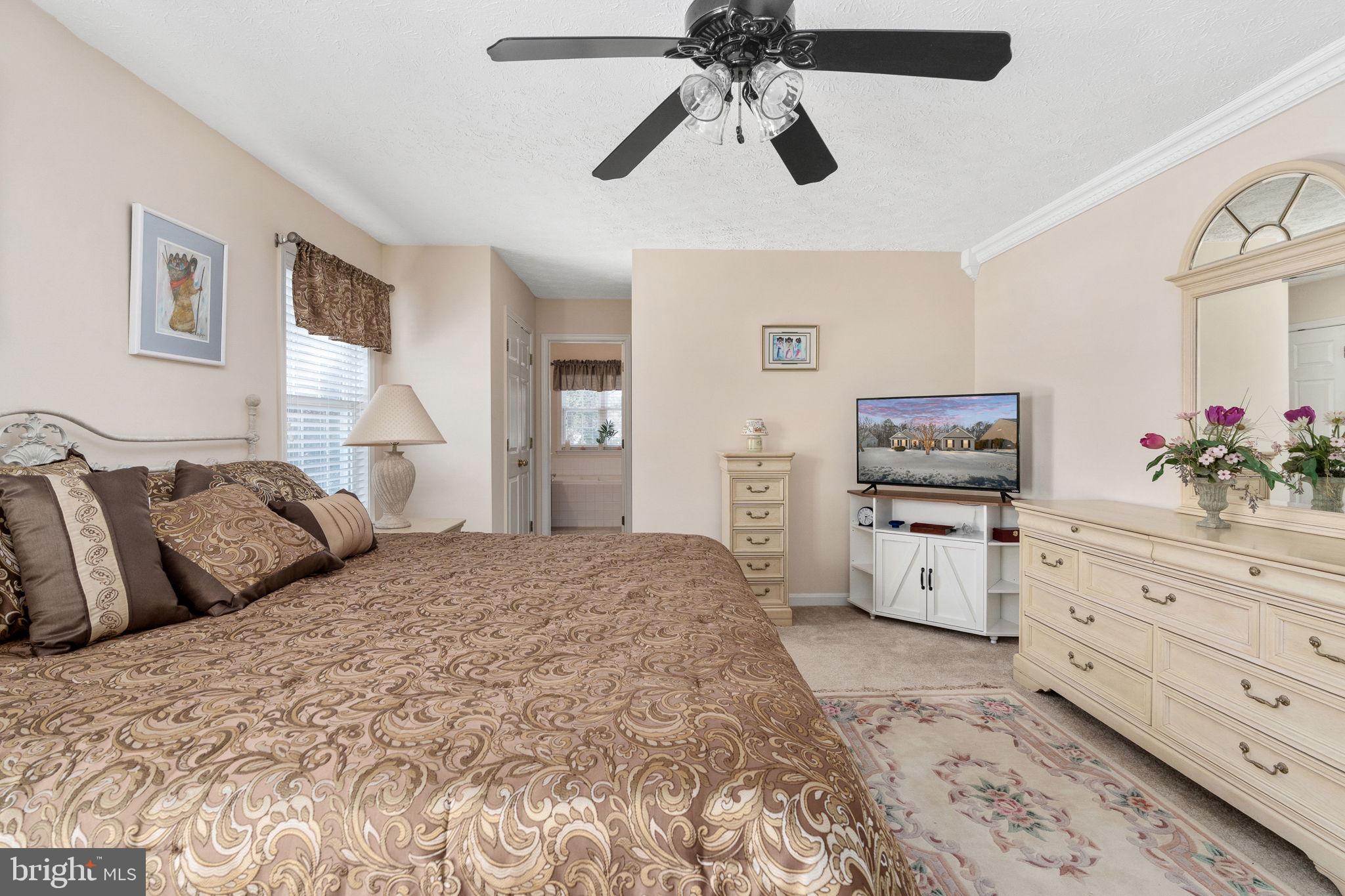 CROWN GRANT - Residential