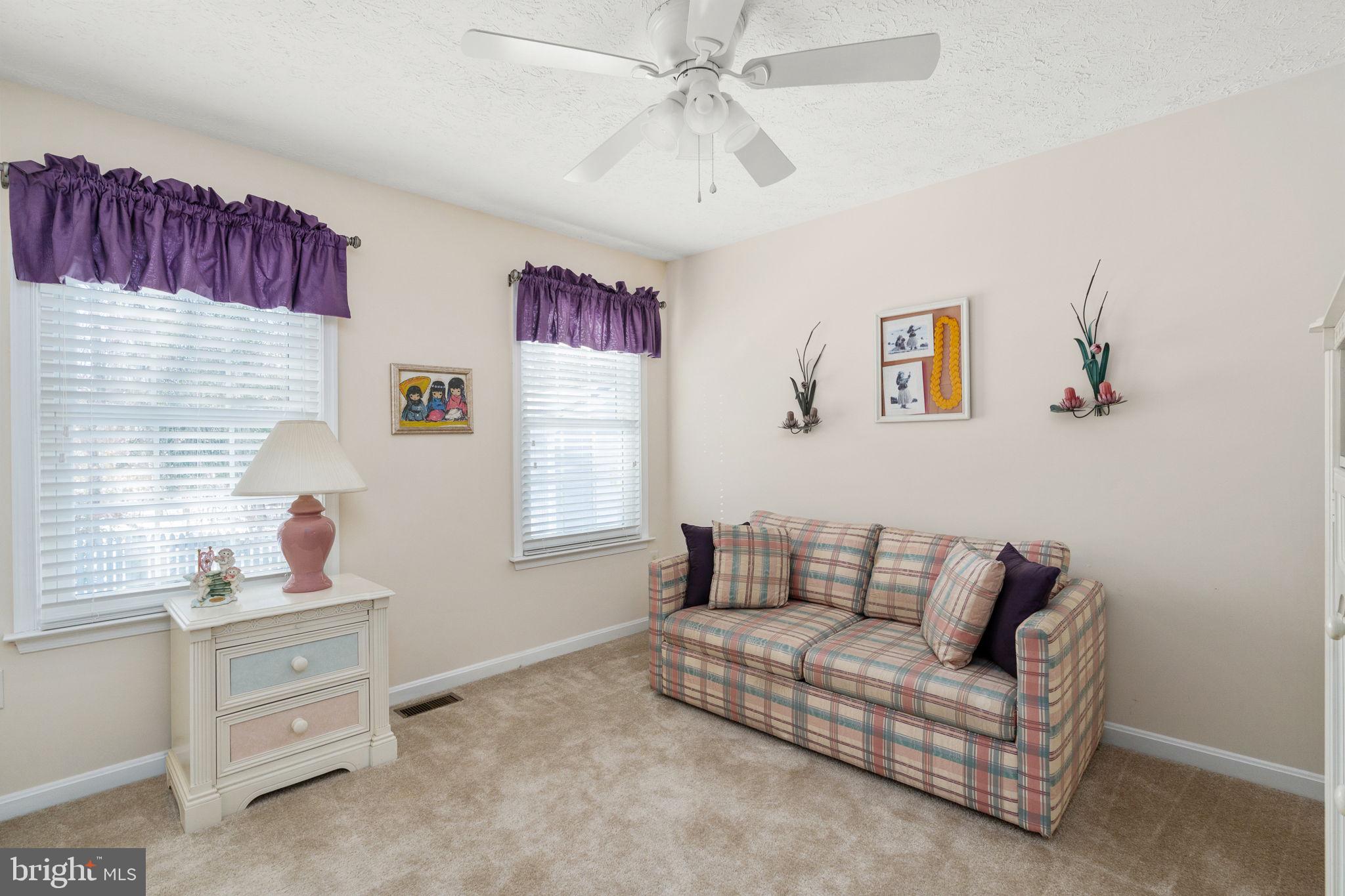 CROWN GRANT - Residential