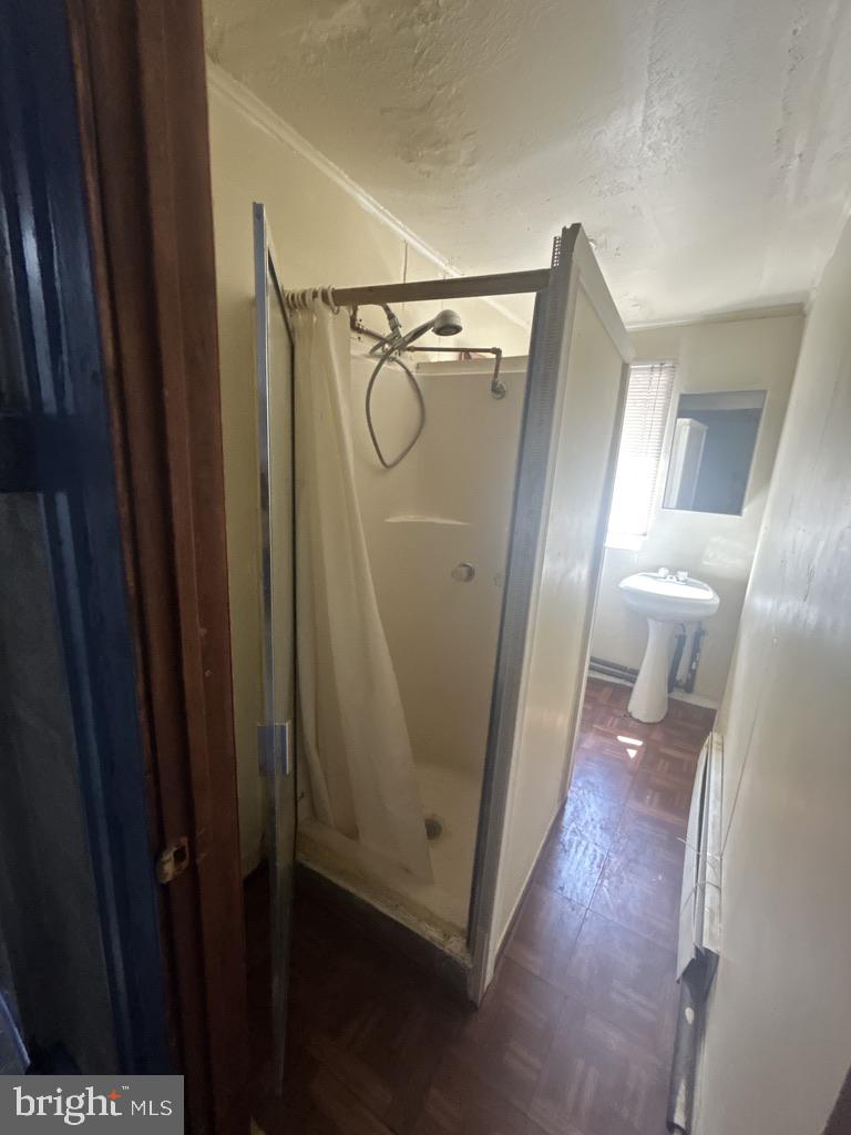 TEMPLE UNIVERSITY - Residential