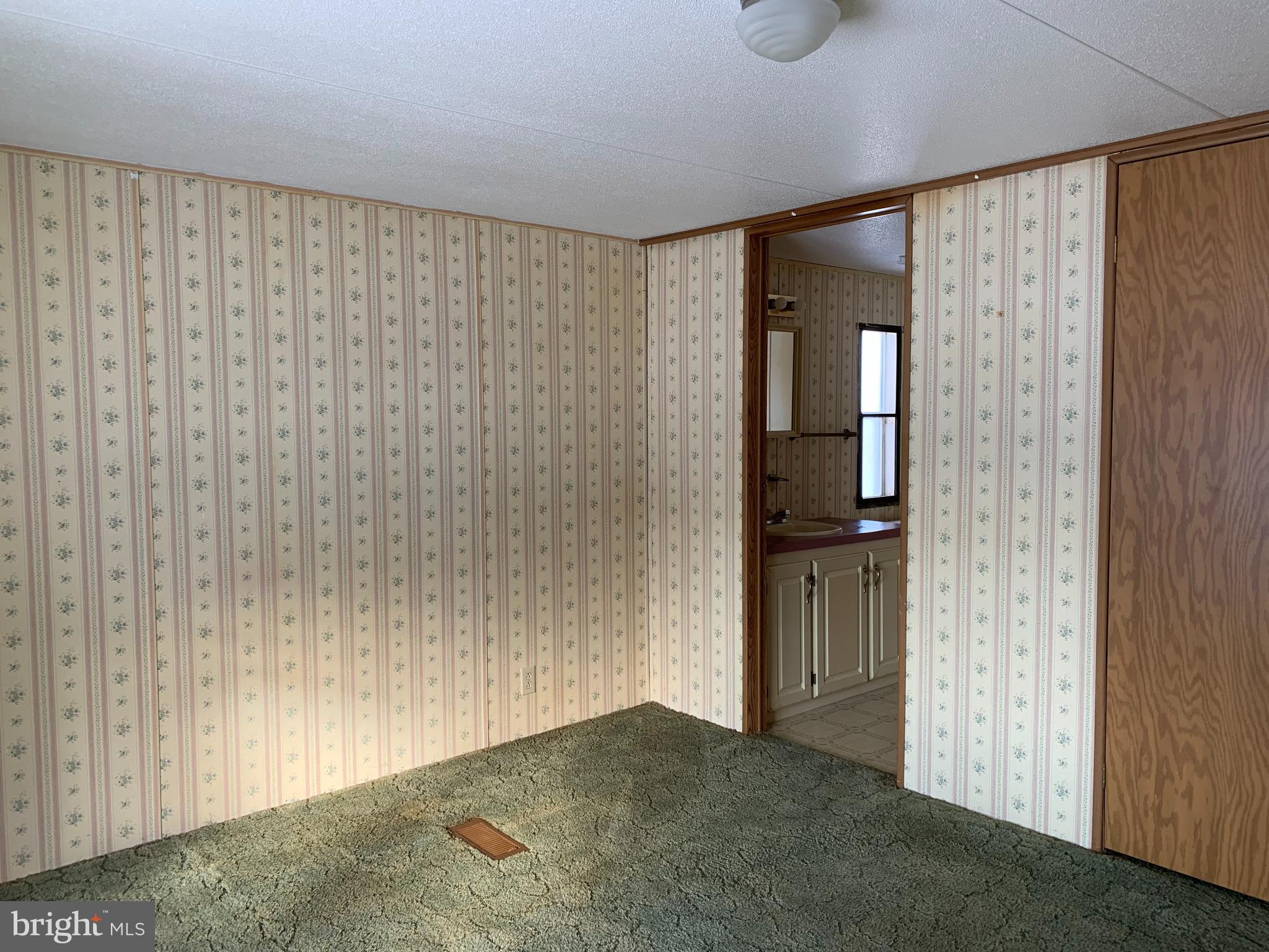 BEAVER CREEK VILLAGE - Residential