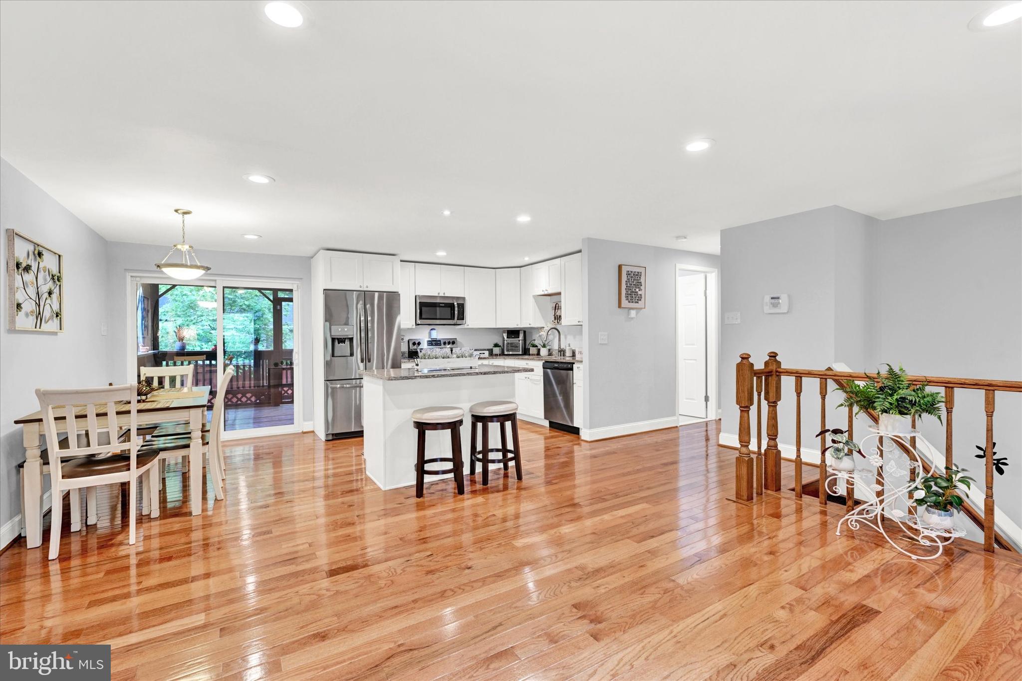 SUE CREEK LANDING - Residential