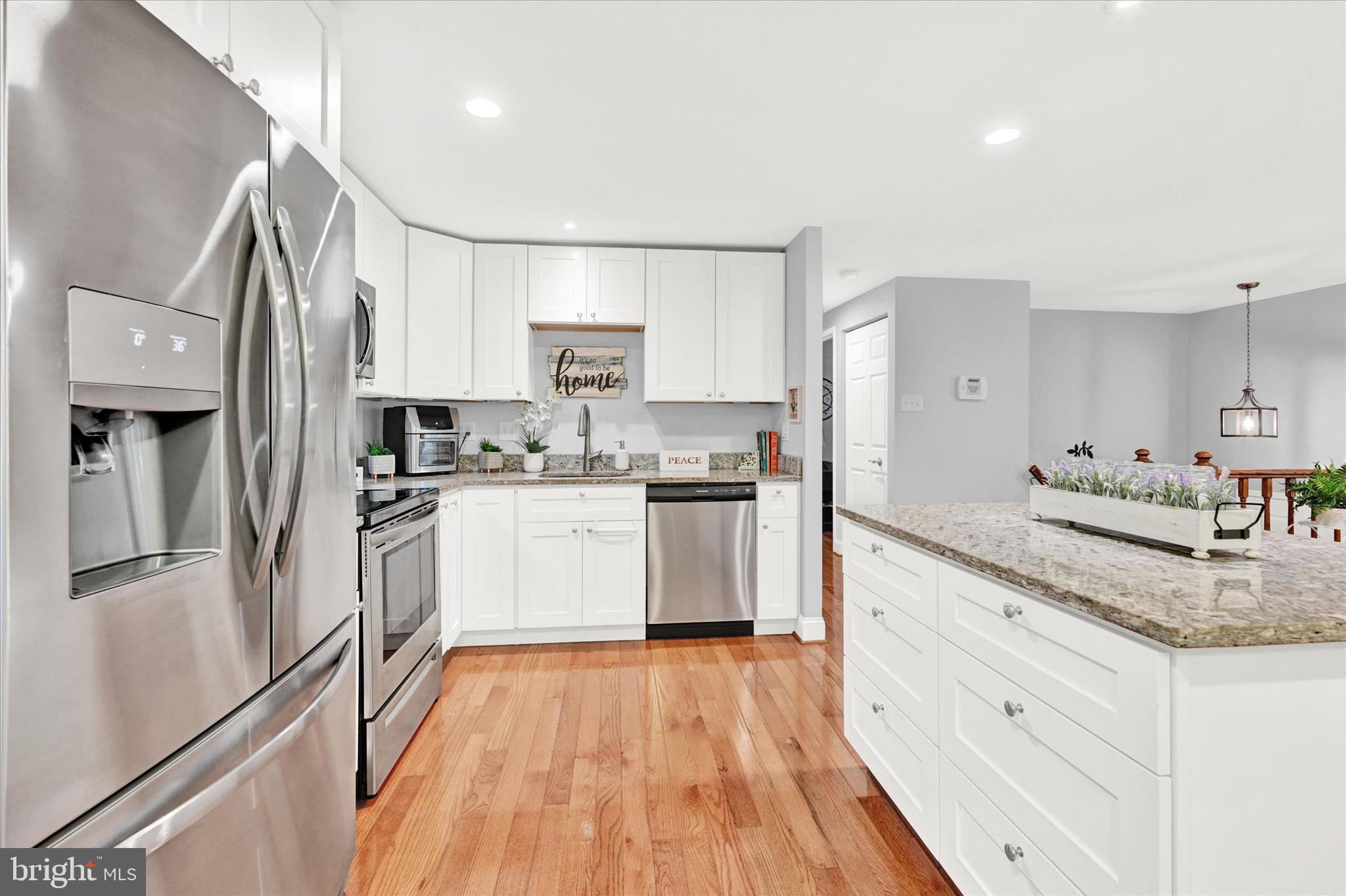 SUE CREEK LANDING - Residential