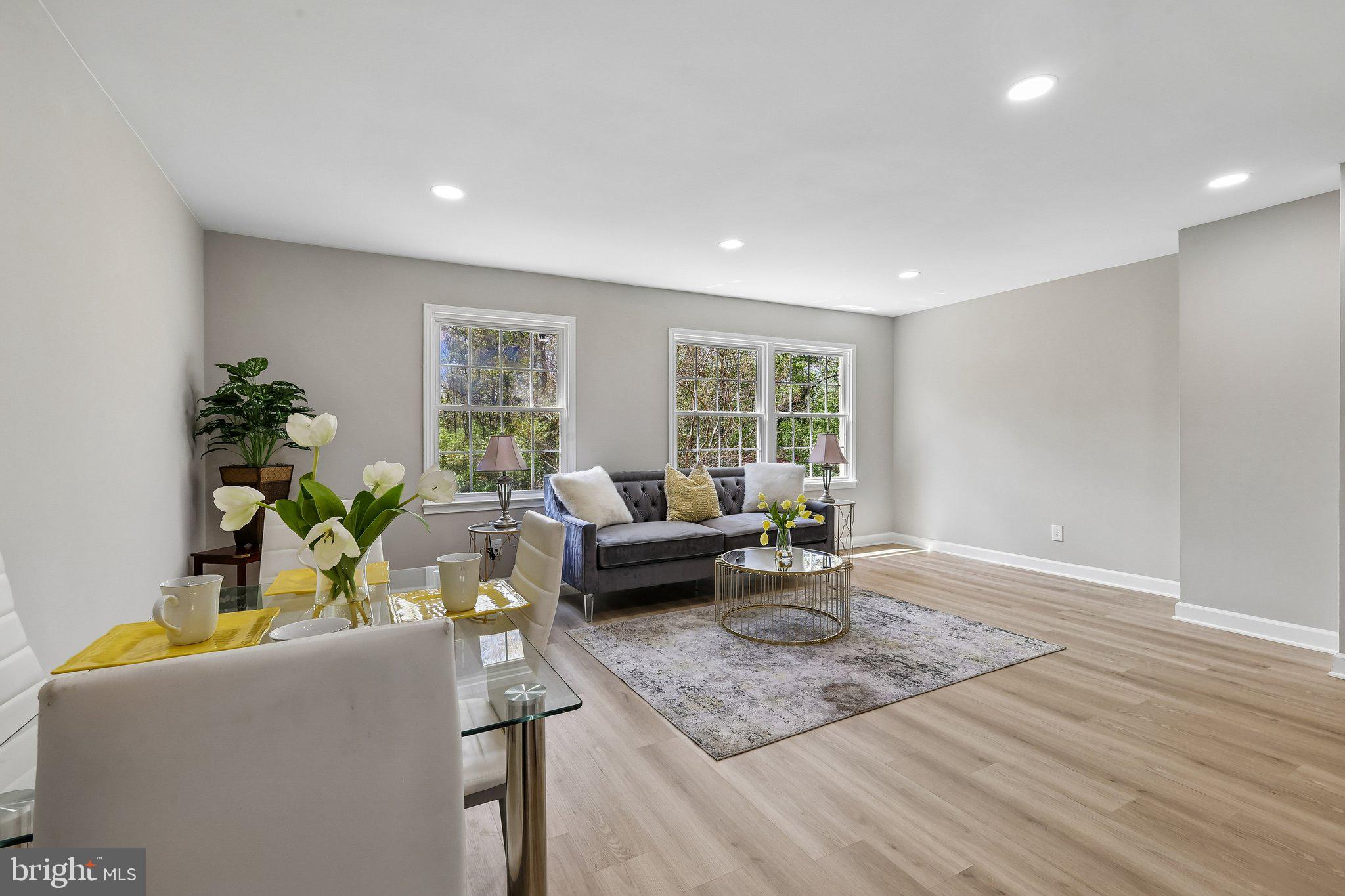 6302 PADDINGTON LANE