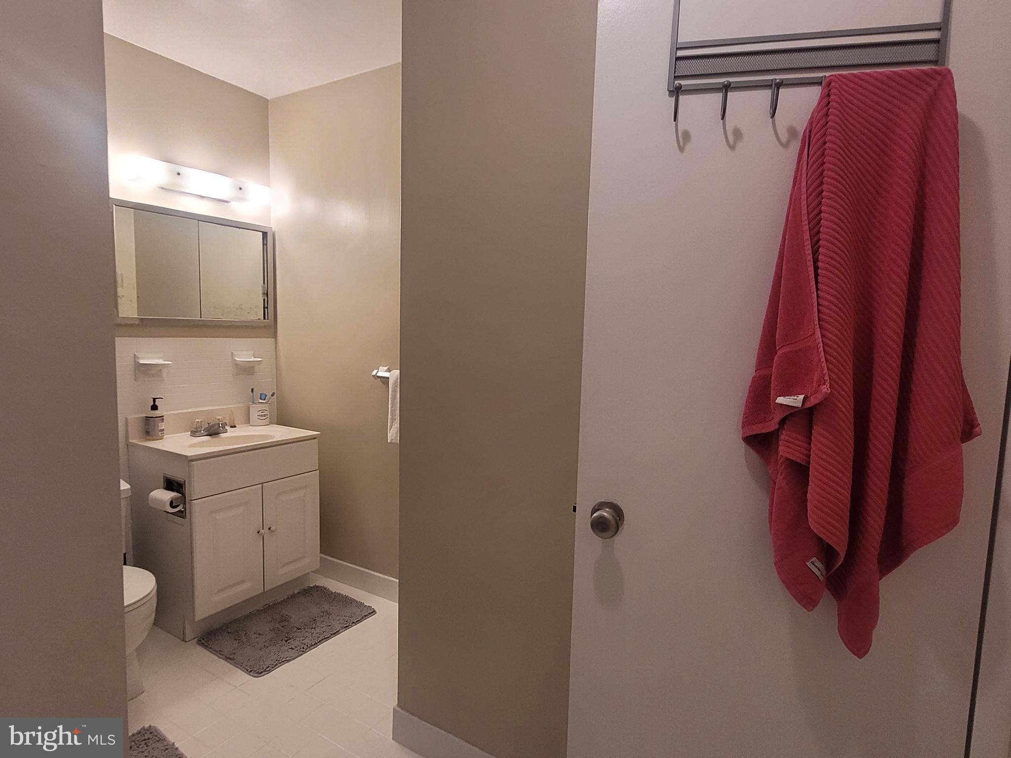 RITTENHOUSE SQUARE - Residential Lease