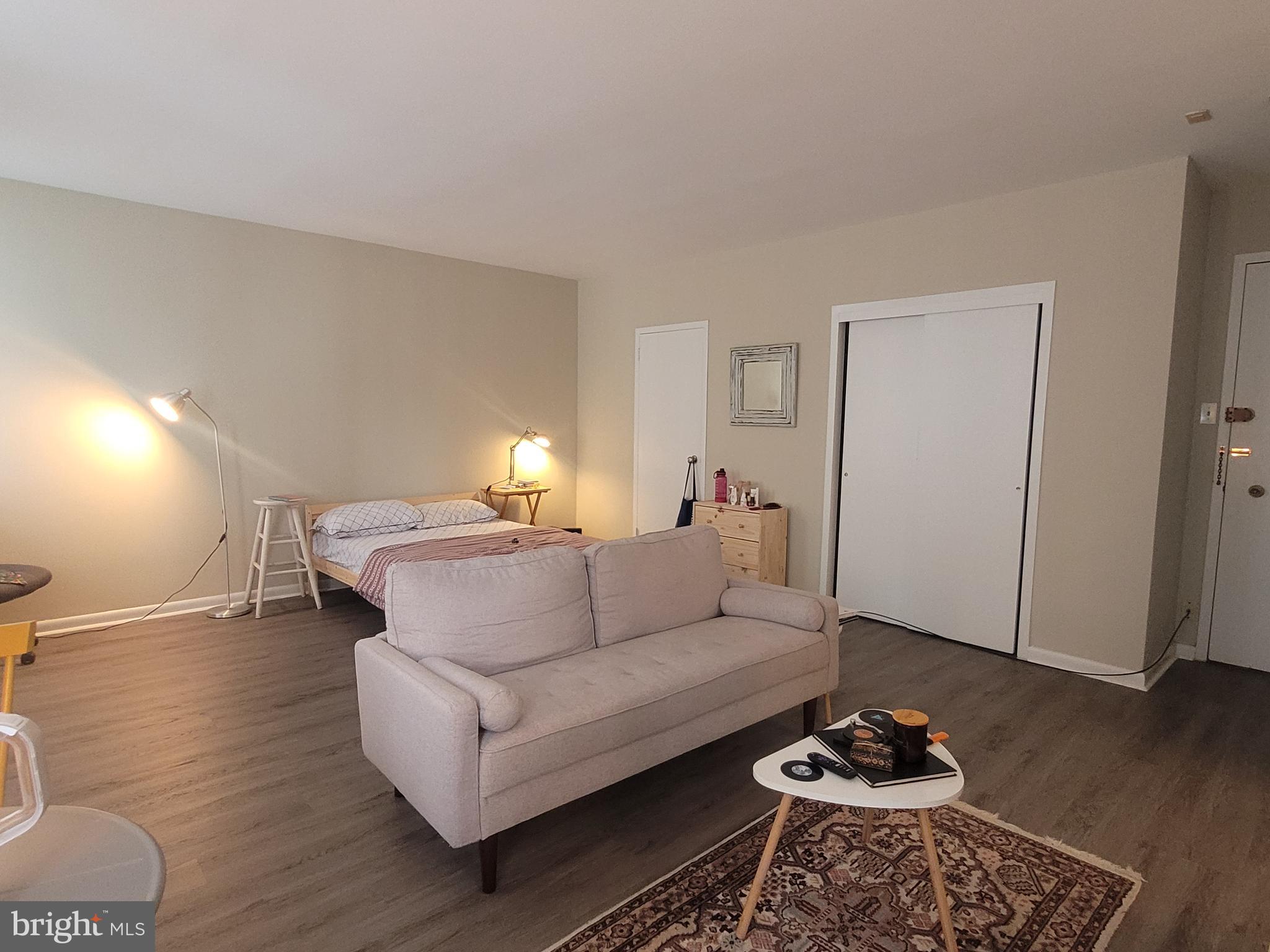 RITTENHOUSE SQUARE - Residential Lease