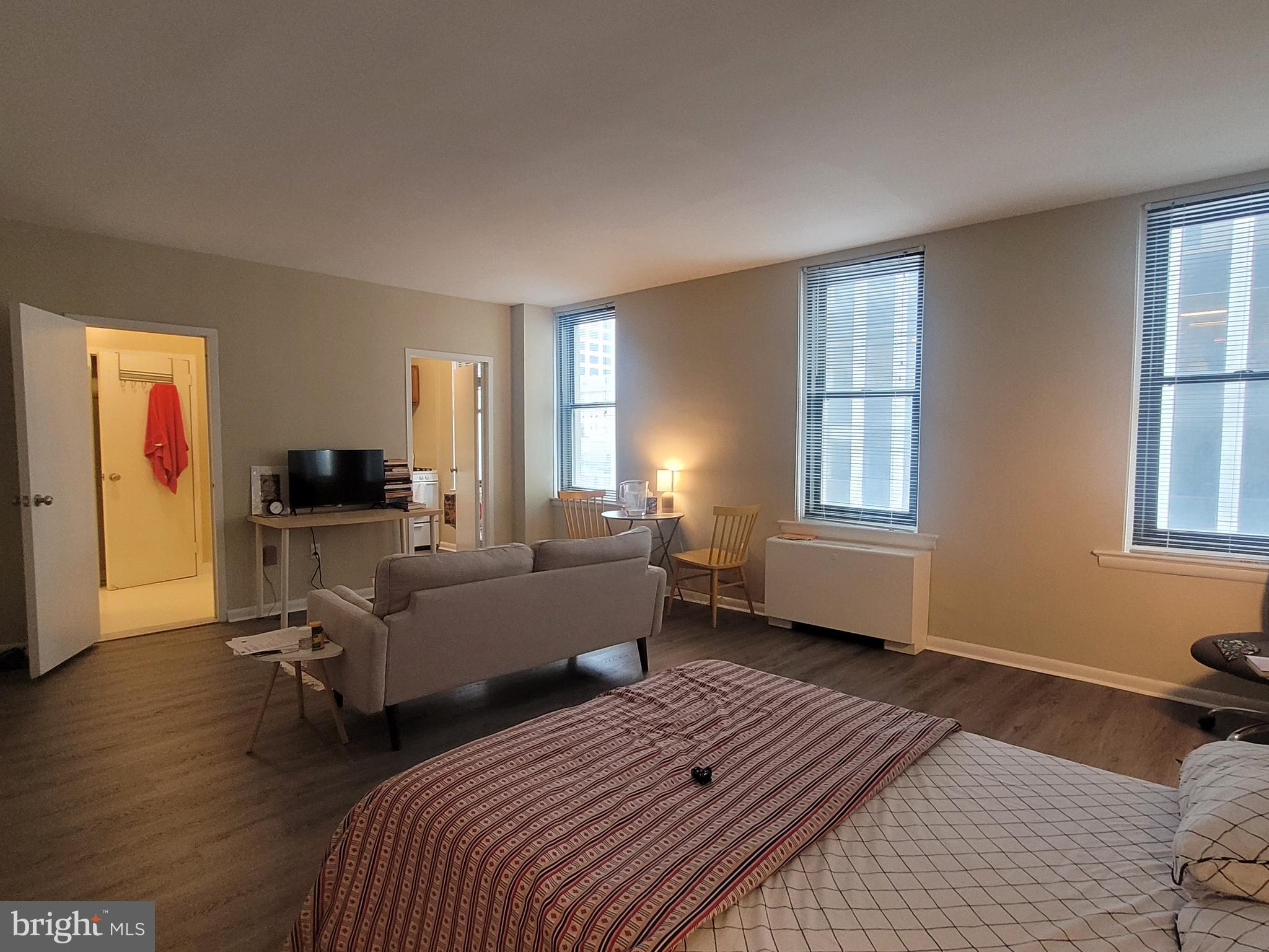 RITTENHOUSE SQUARE - Residential Lease