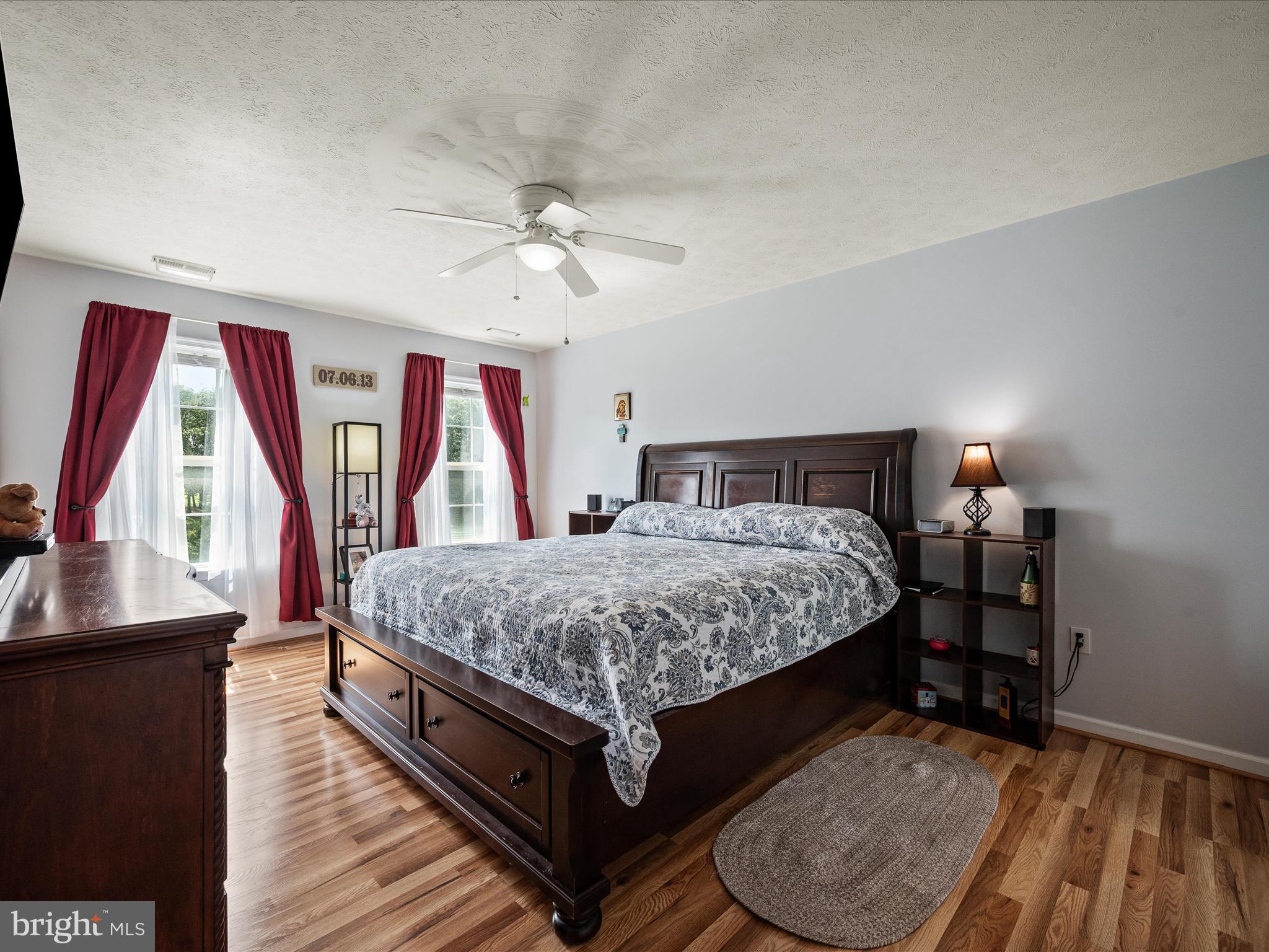 MOHR'S LANDING - Residential