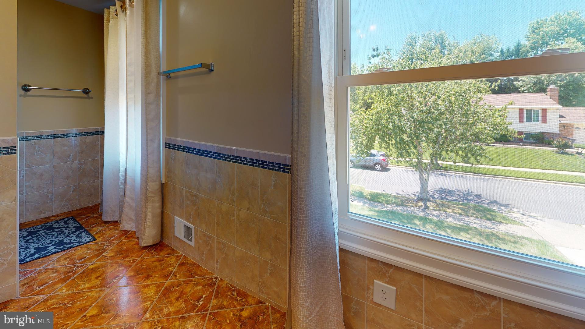 FRANKLIN SQUARE - Residential