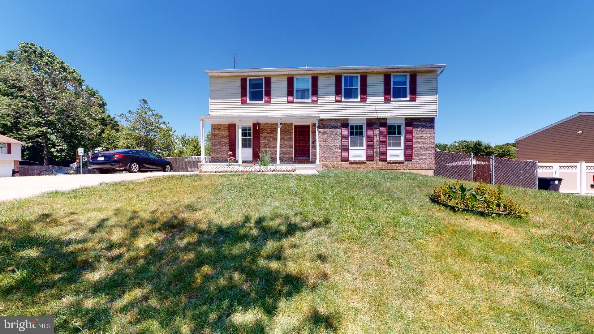 FRANKLIN SQUARE - Residential