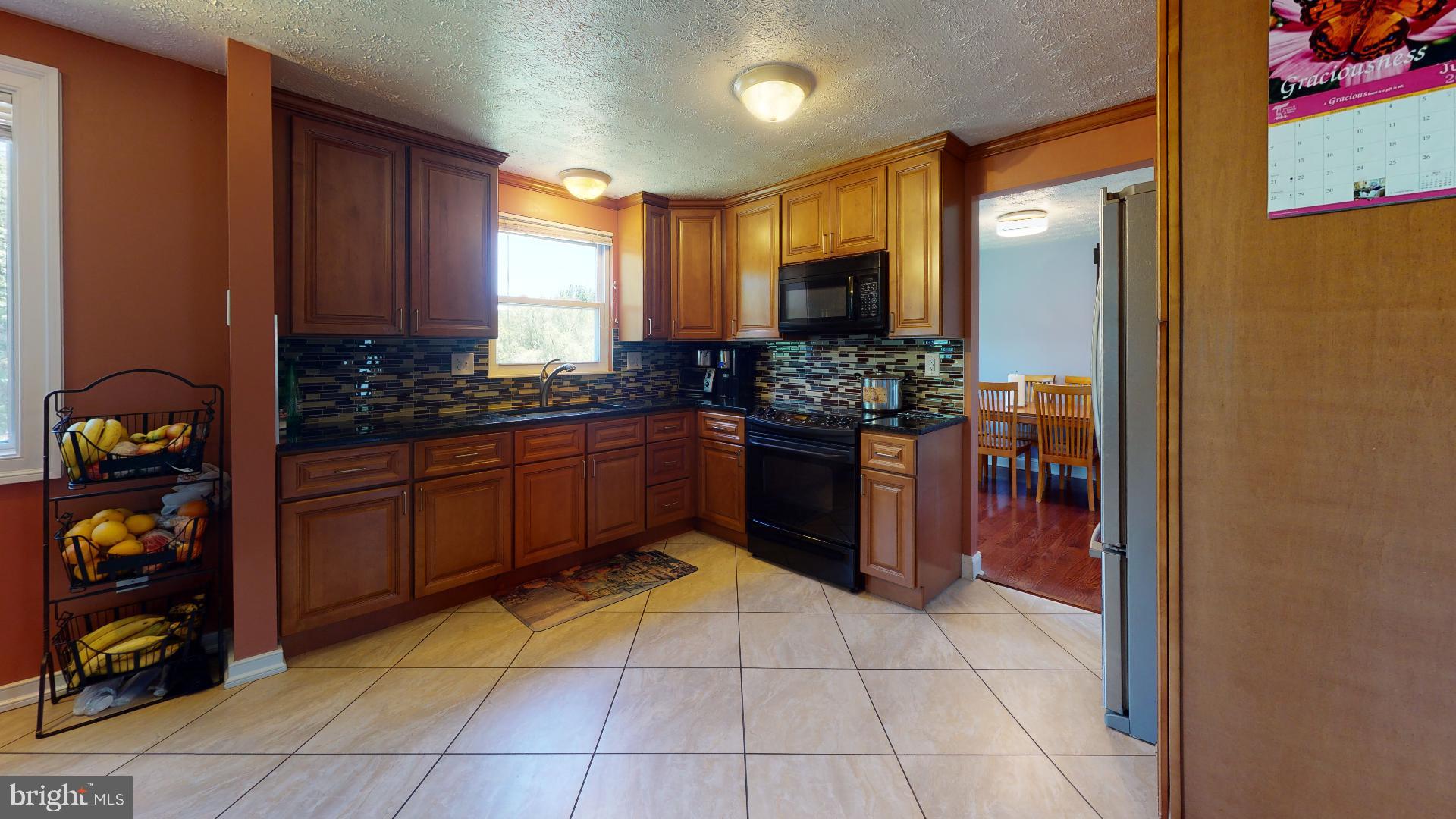 FRANKLIN SQUARE - Residential