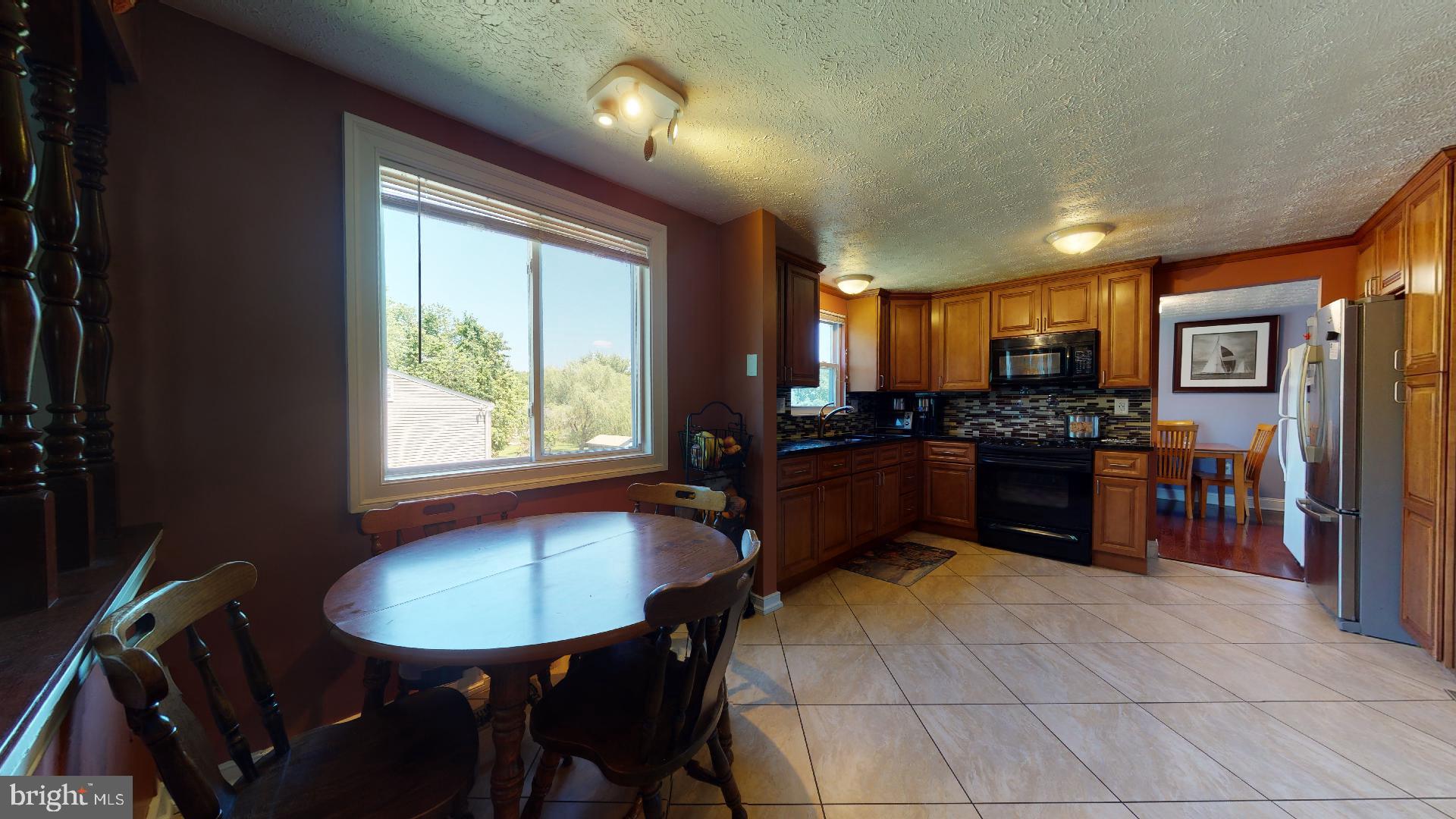 FRANKLIN SQUARE - Residential