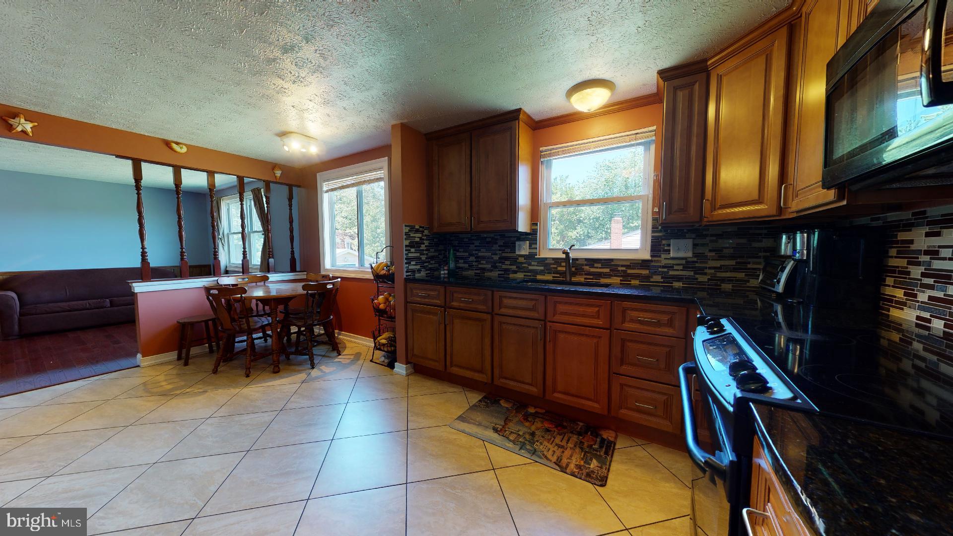 FRANKLIN SQUARE - Residential