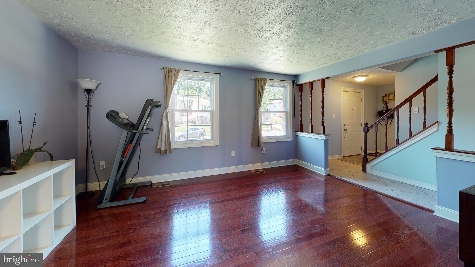 FRANKLIN SQUARE - Residential