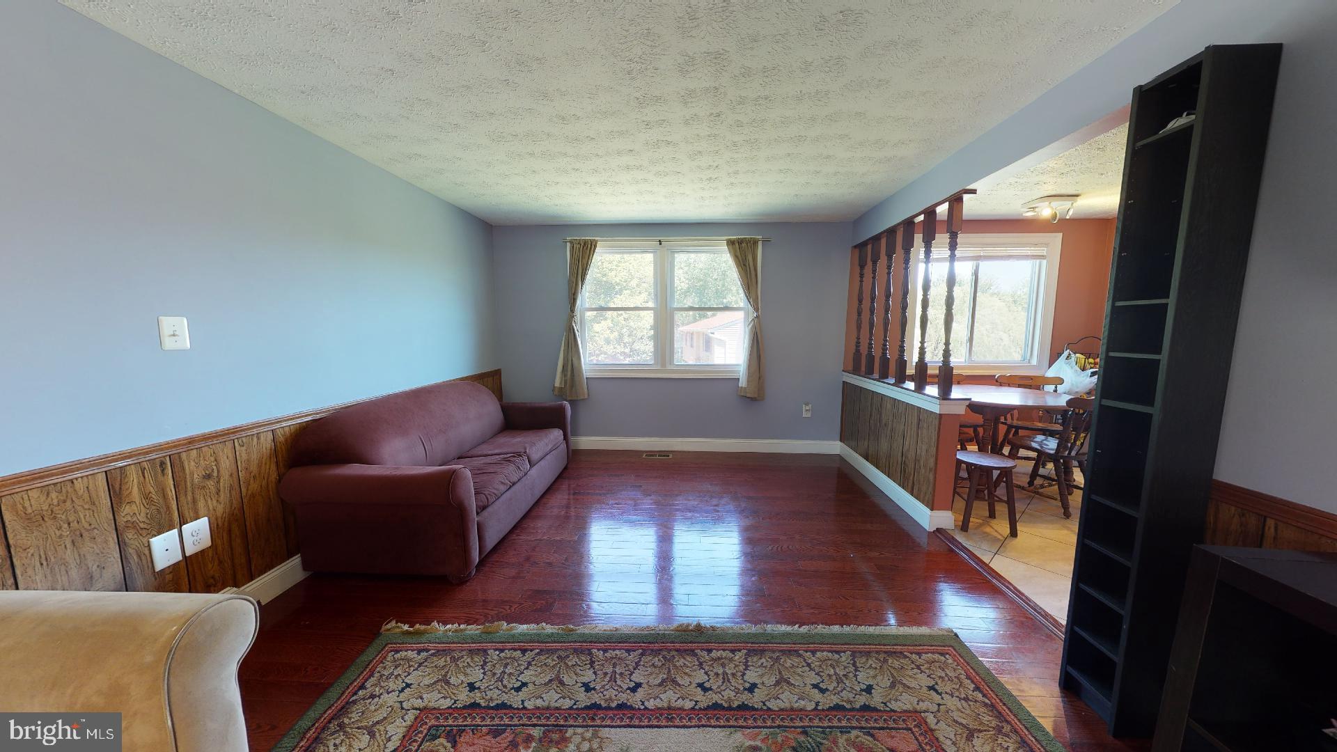 FRANKLIN SQUARE - Residential